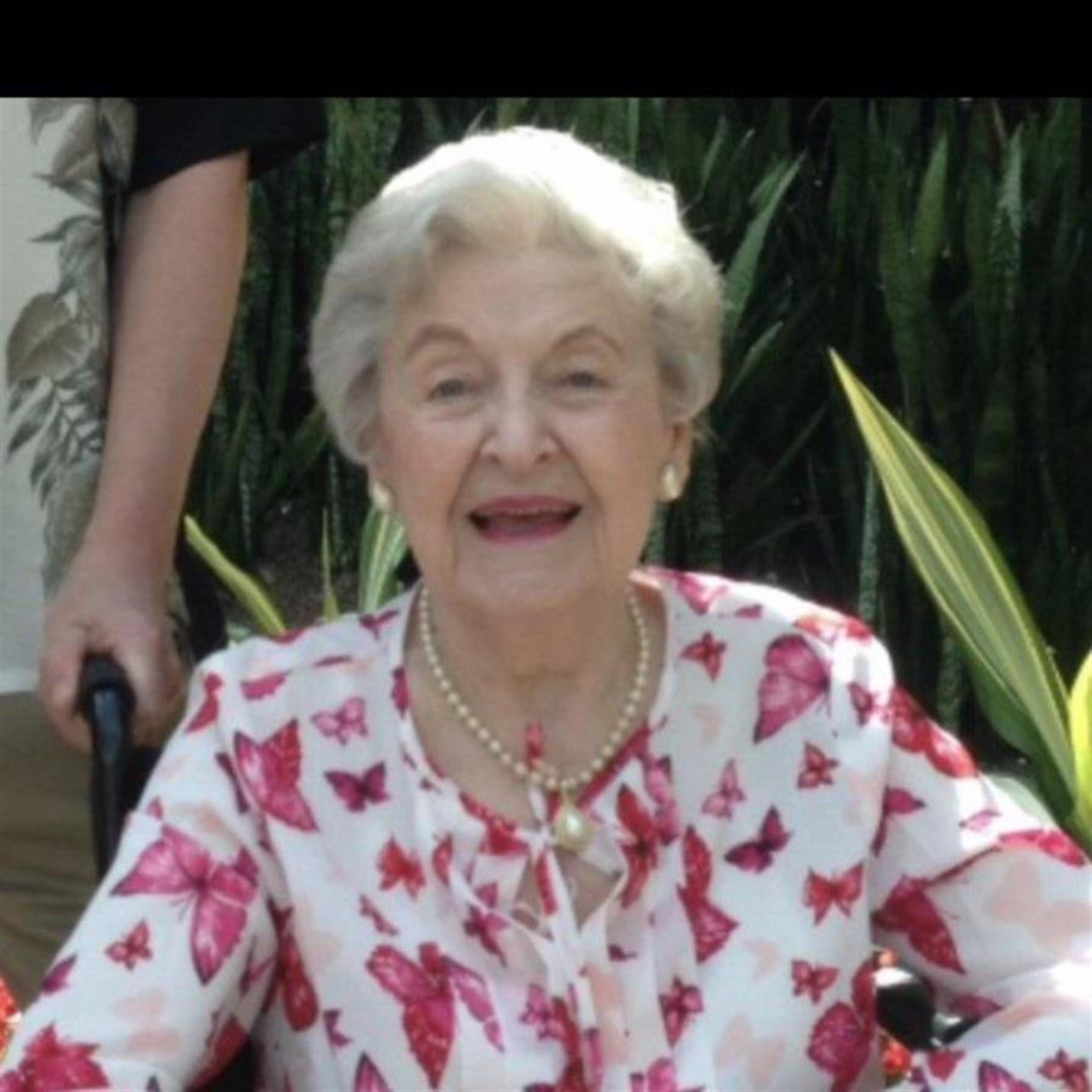Annette Maybelle Fenton