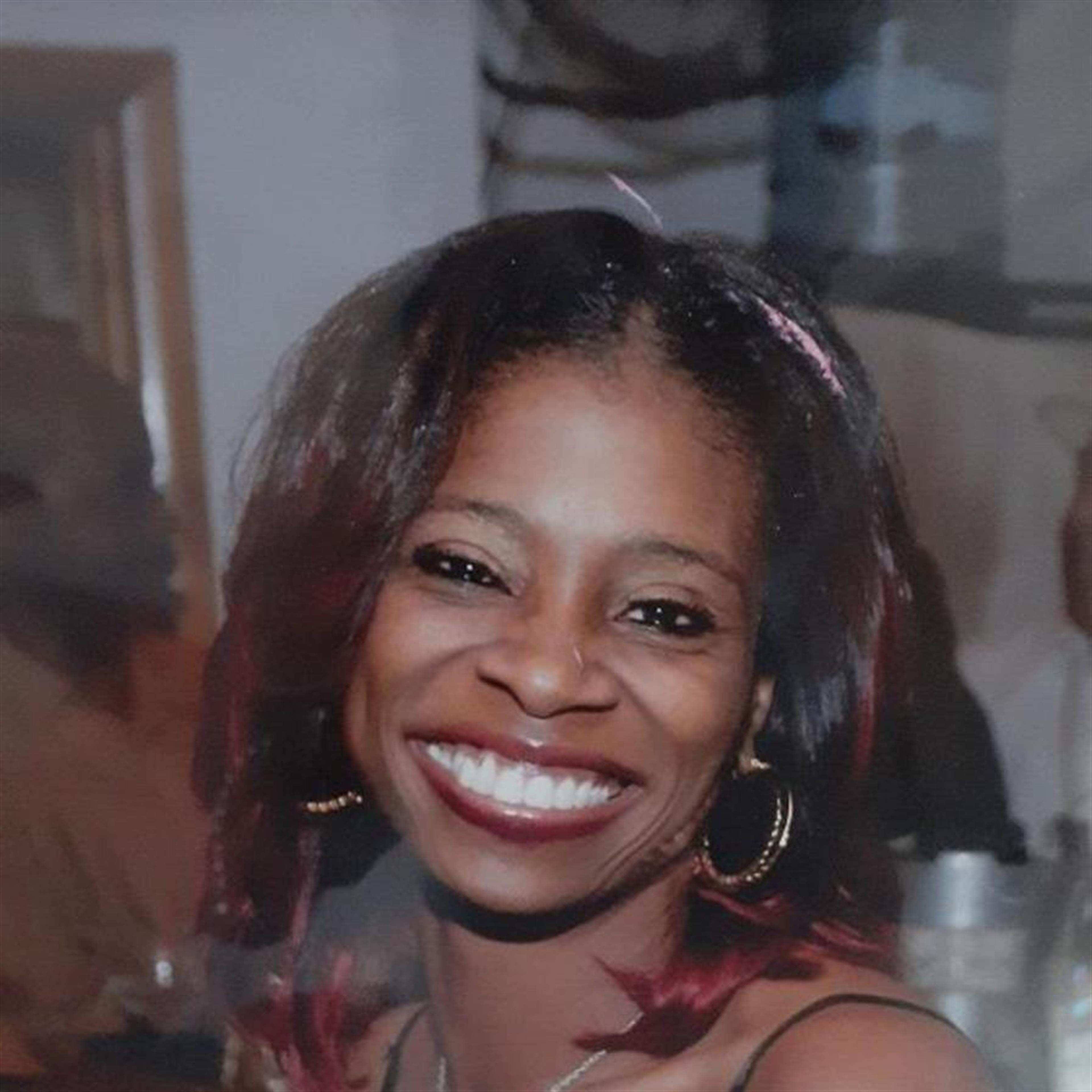 MRS. YOLANDA MICHELLE GRAY