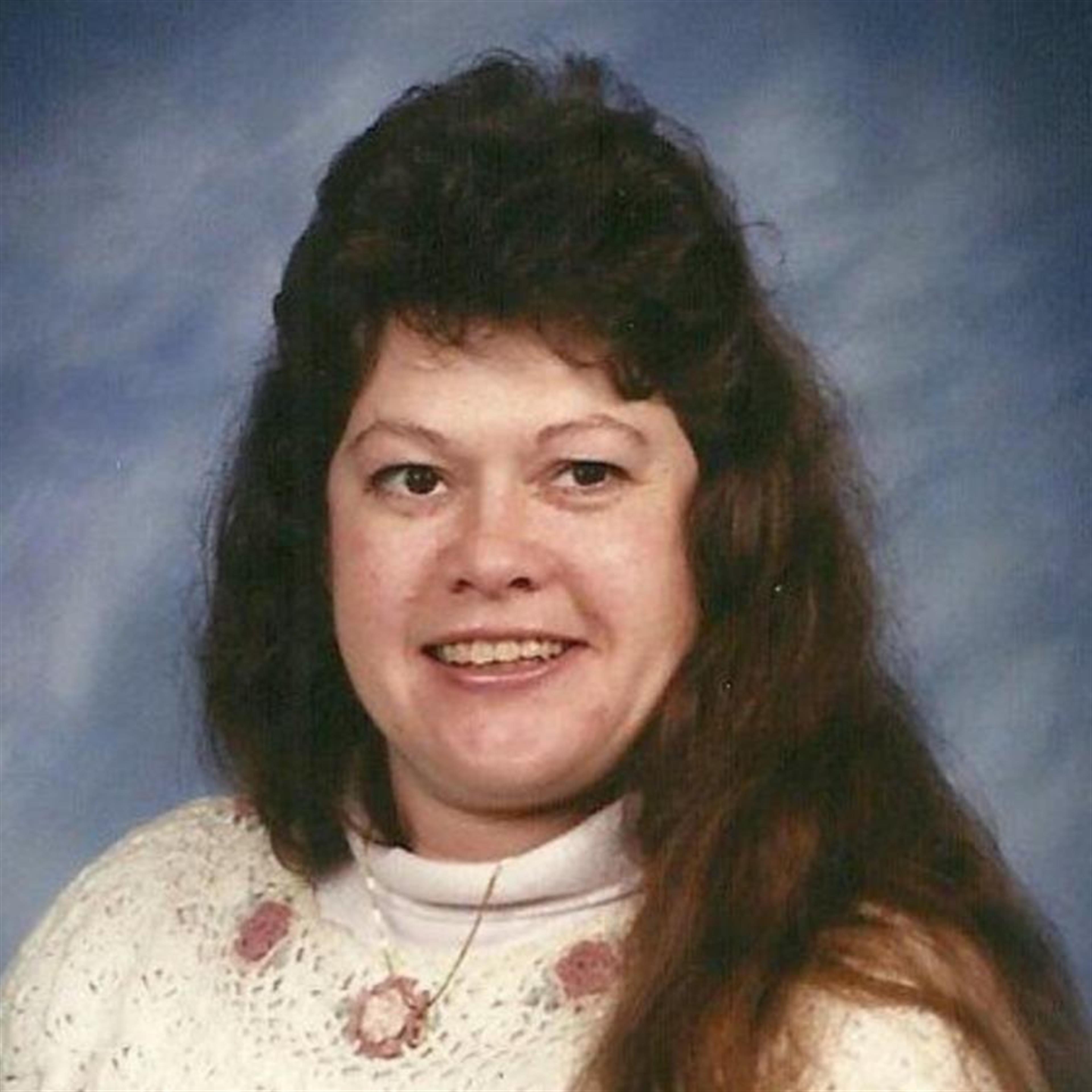 Mary Jo Poeschl's obituary picture