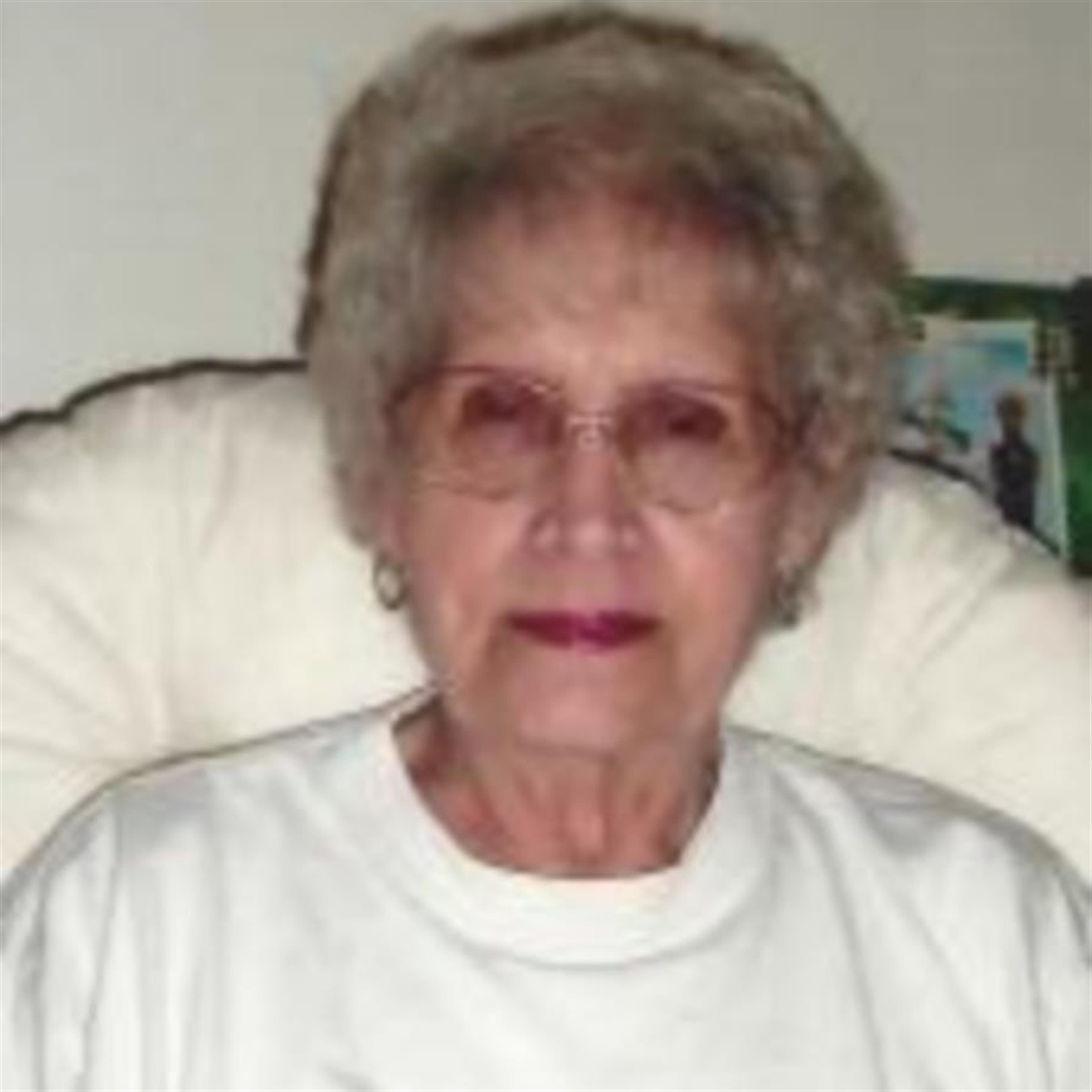 Maurine Stamper (Camdenton)
