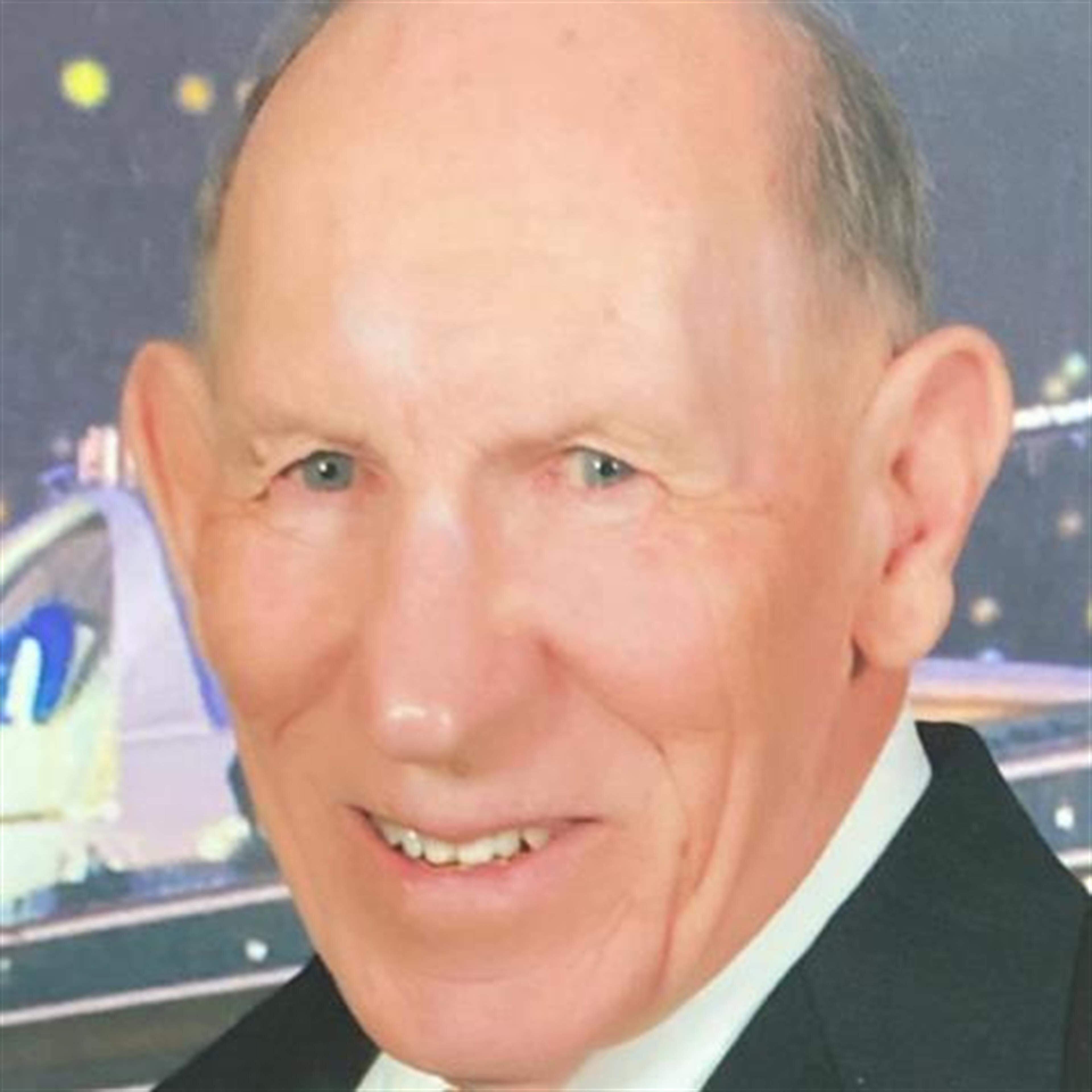 John J Earle JR