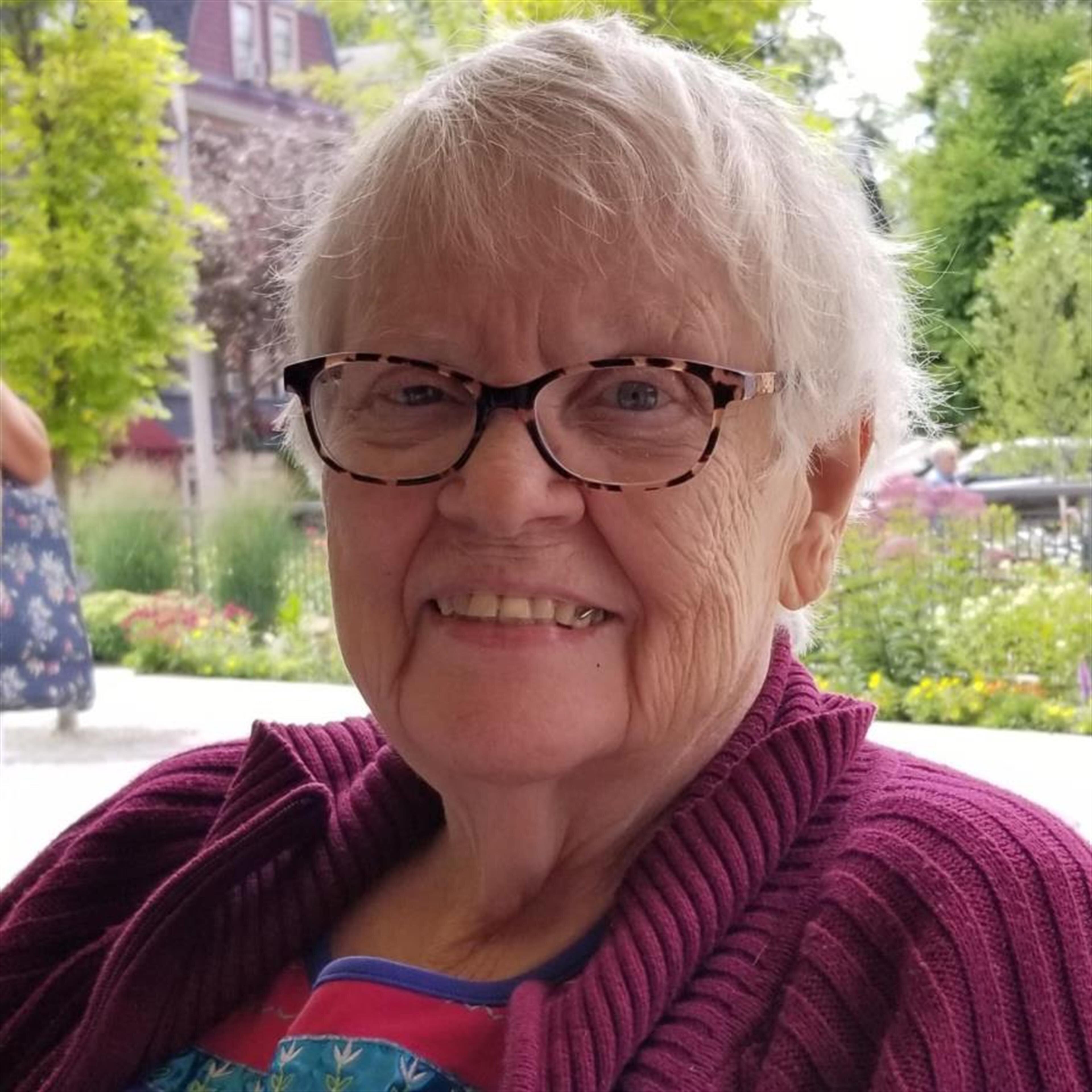 Lois Eleanor Hahn