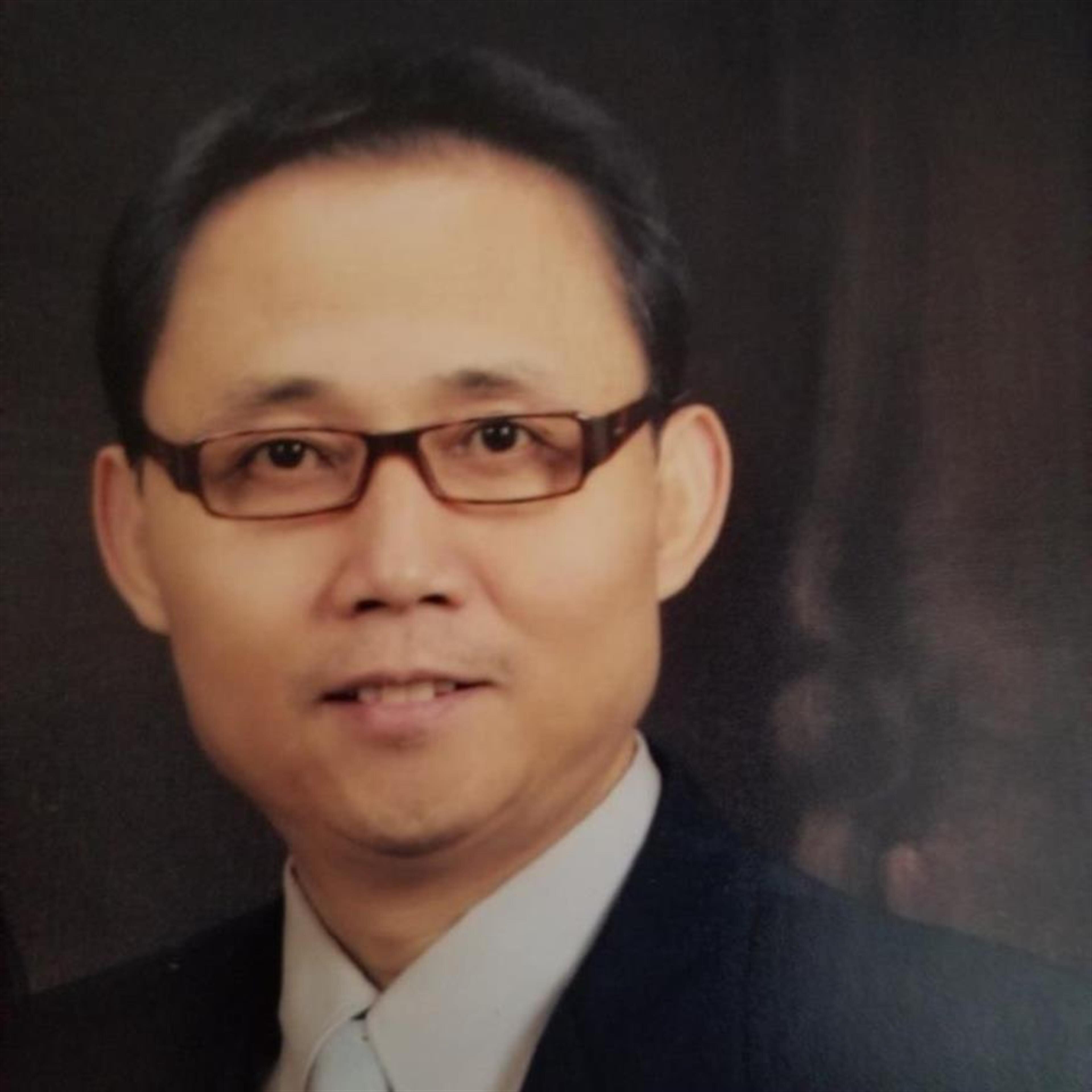 Keun Ho Jung