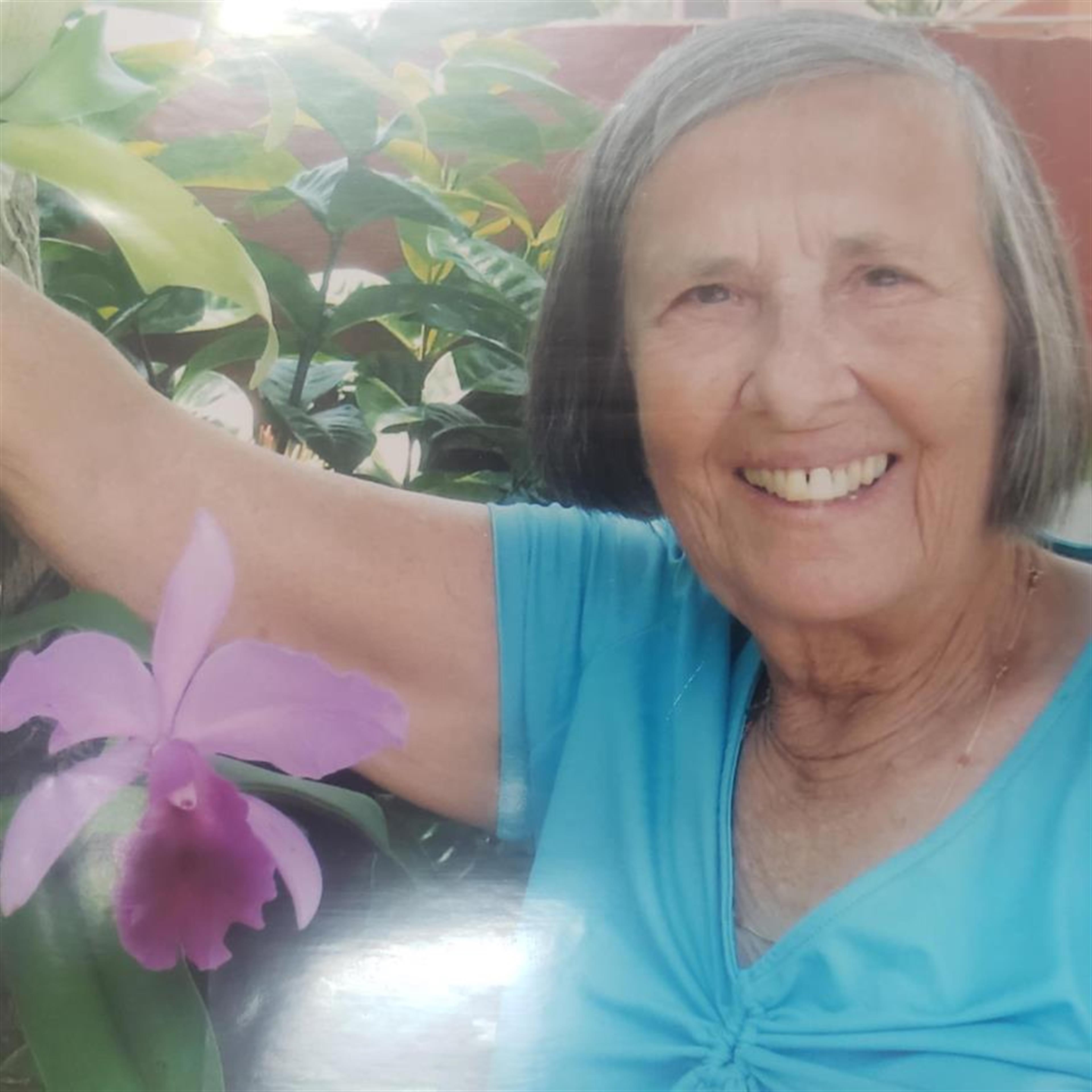 Mirta T. Pons