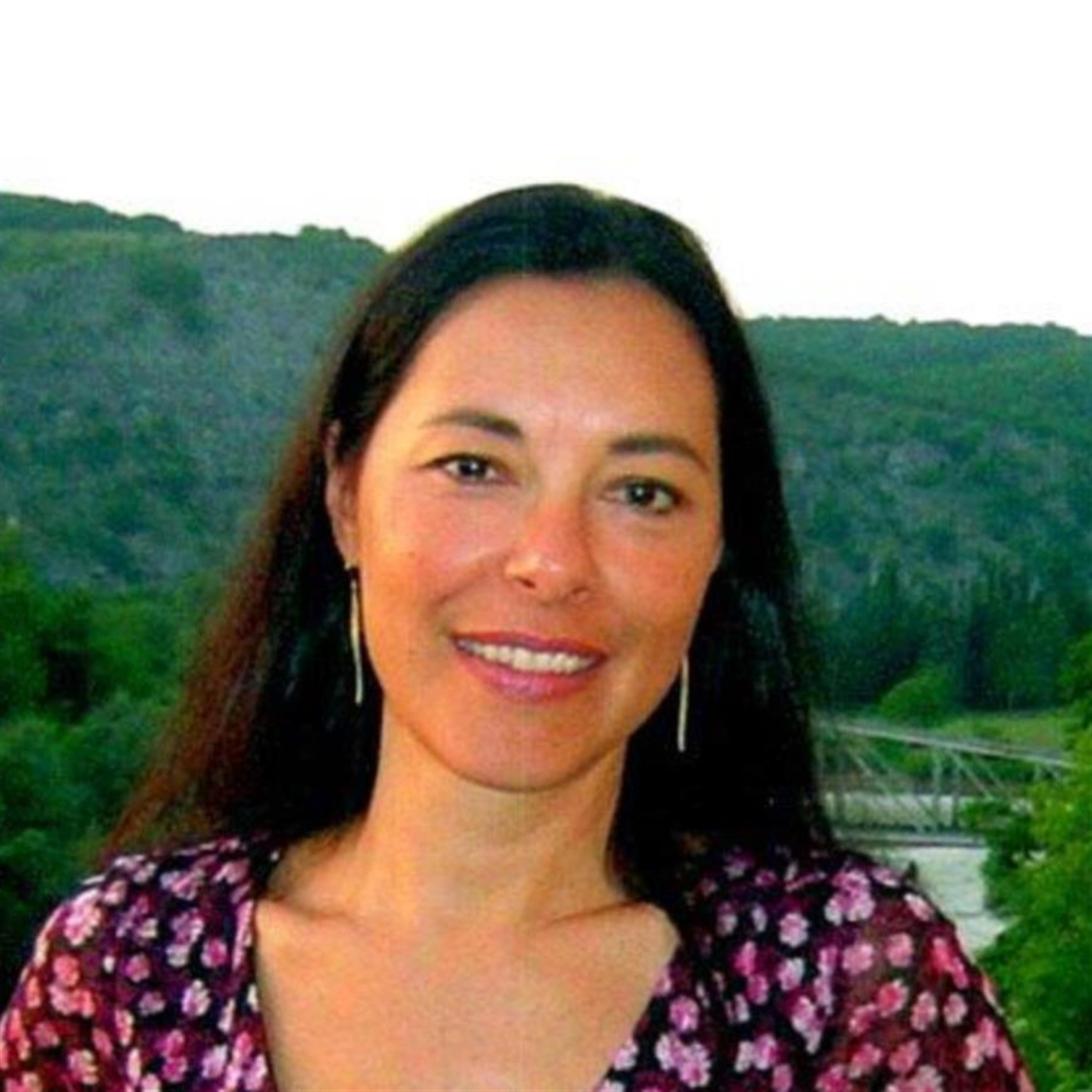LEILA M. F. ALMEIDA