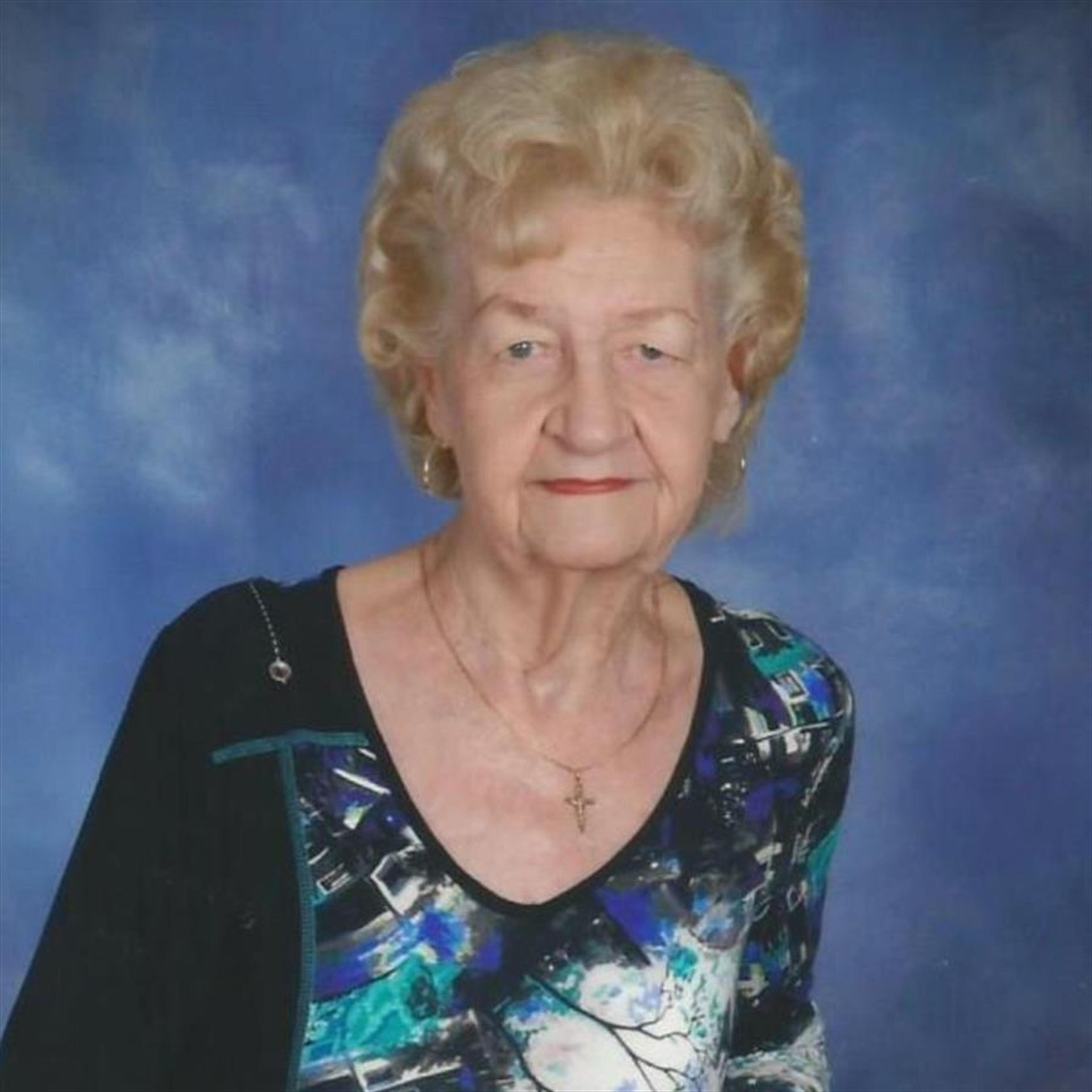 PATRICIA NEVINS ROBERTSON