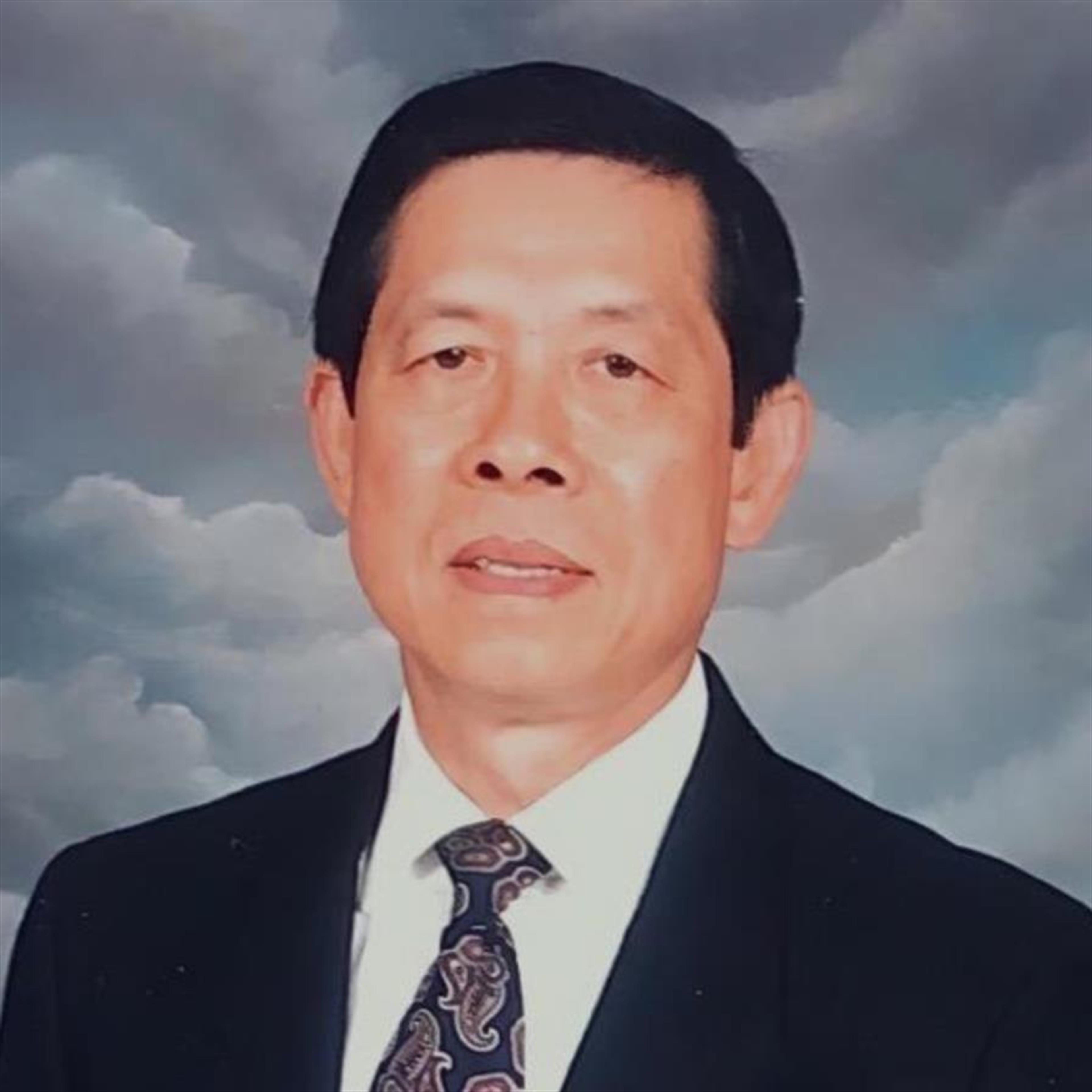 Tien Van Le's obituary picture