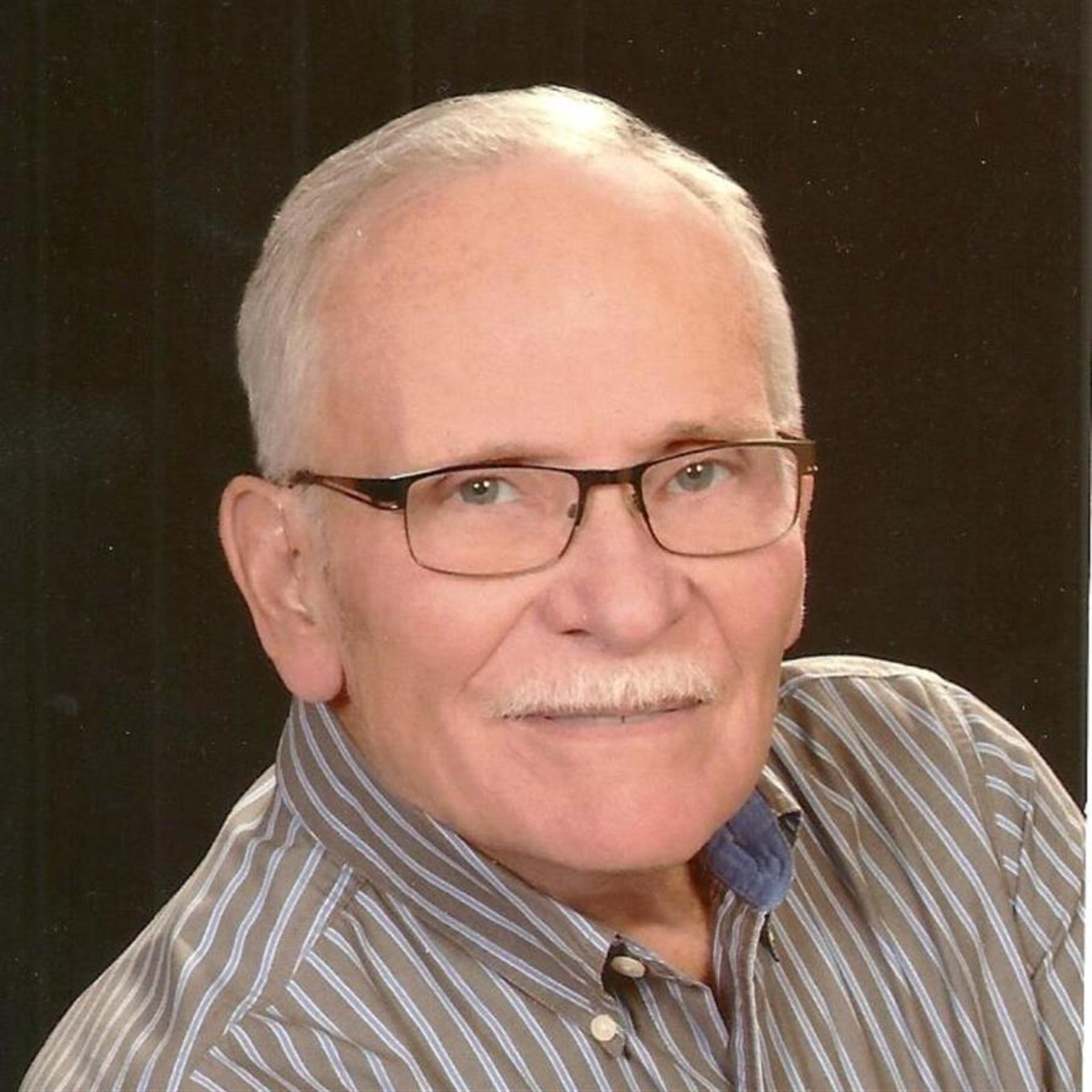 James L Goheen's obituary picture