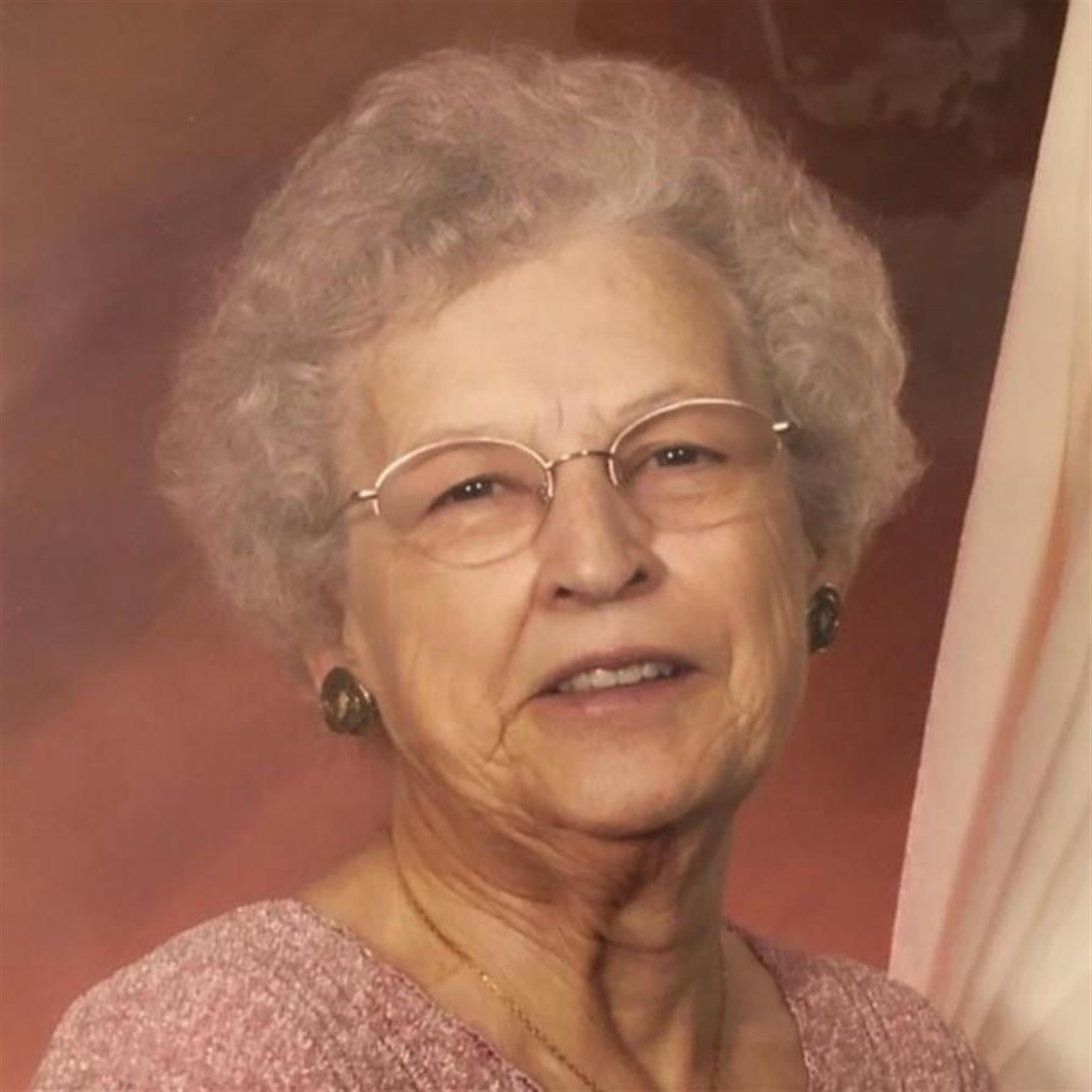 Harriet L. Breault's obituary picture