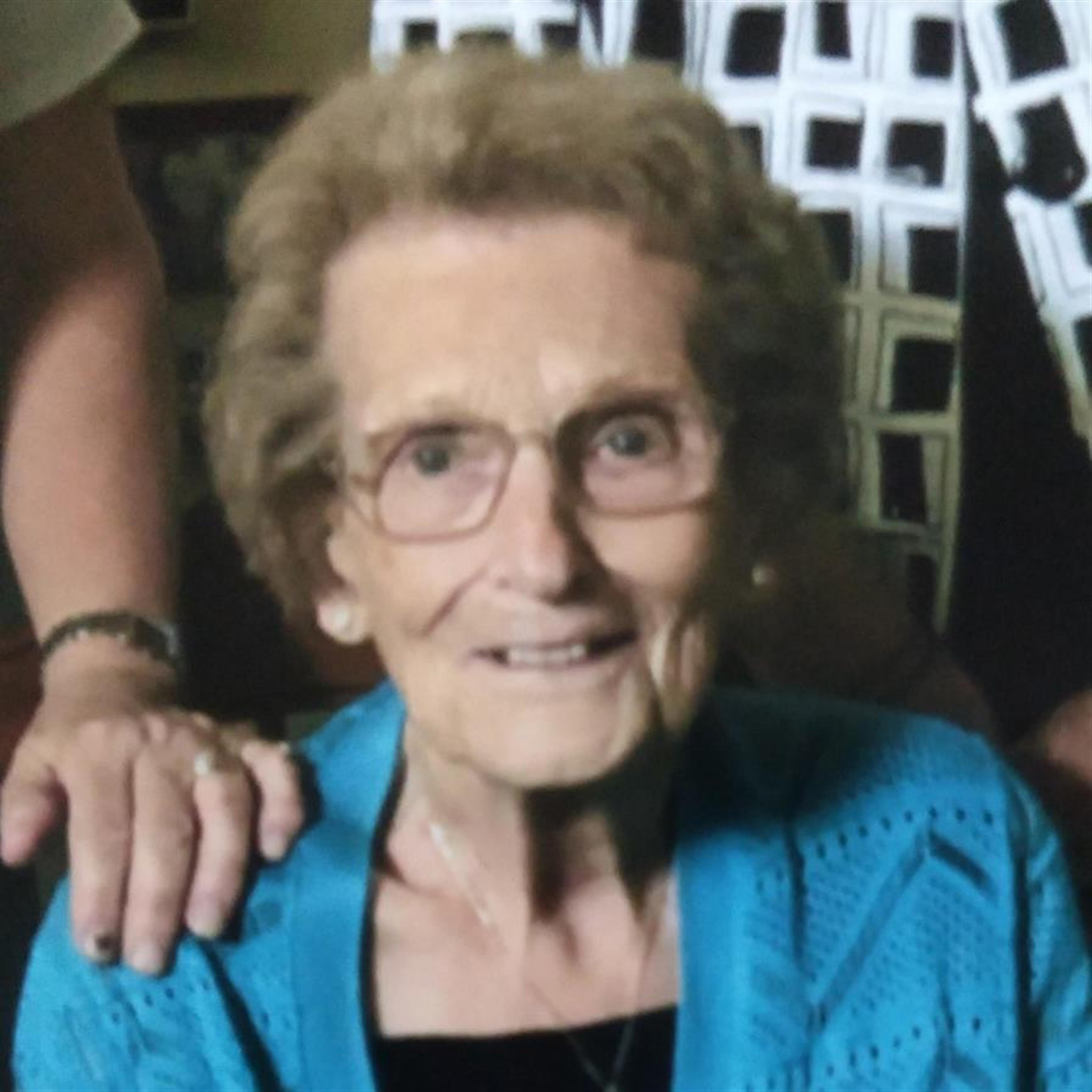 Verna "Ronnie" Misichko