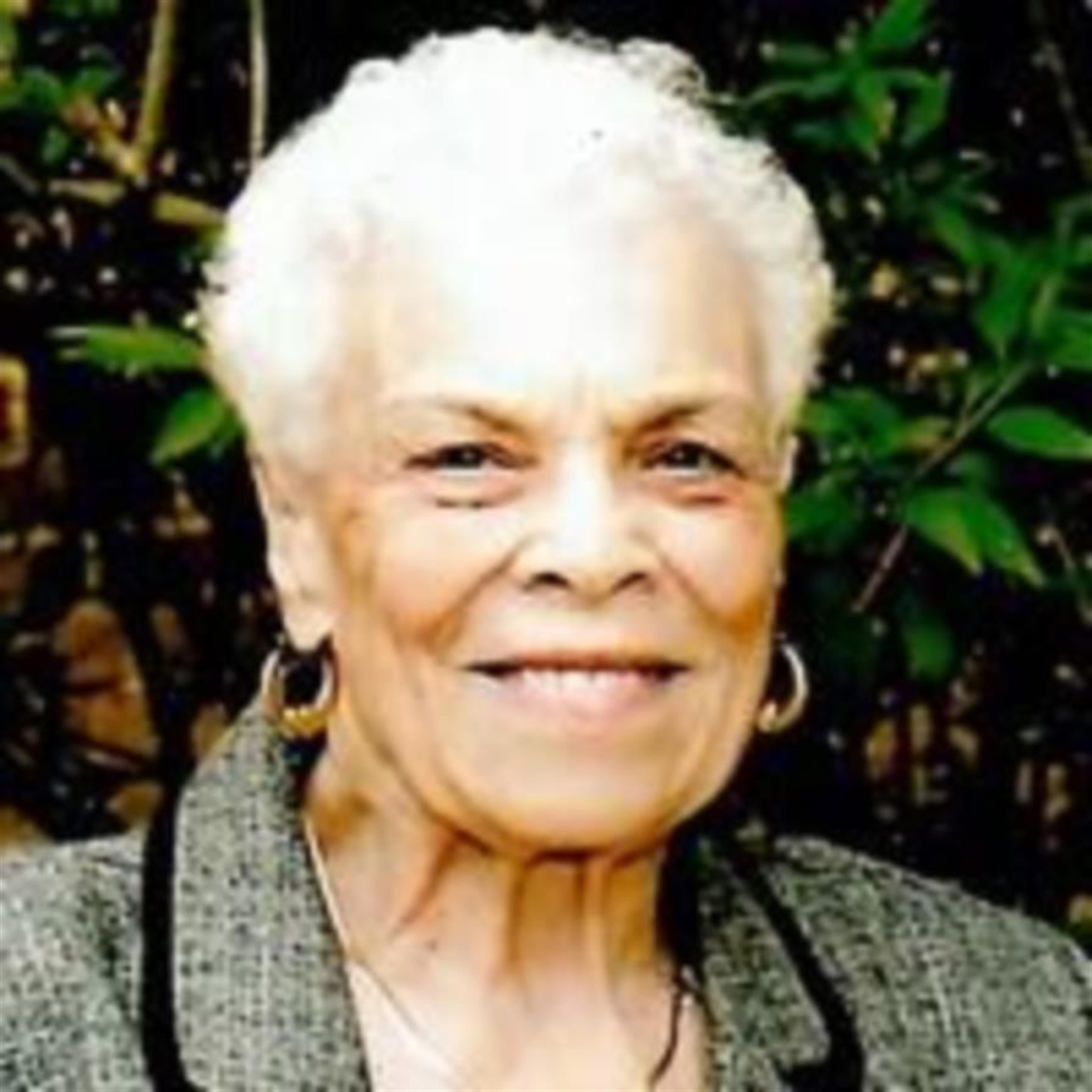 Sara L Dillard's obituary picture