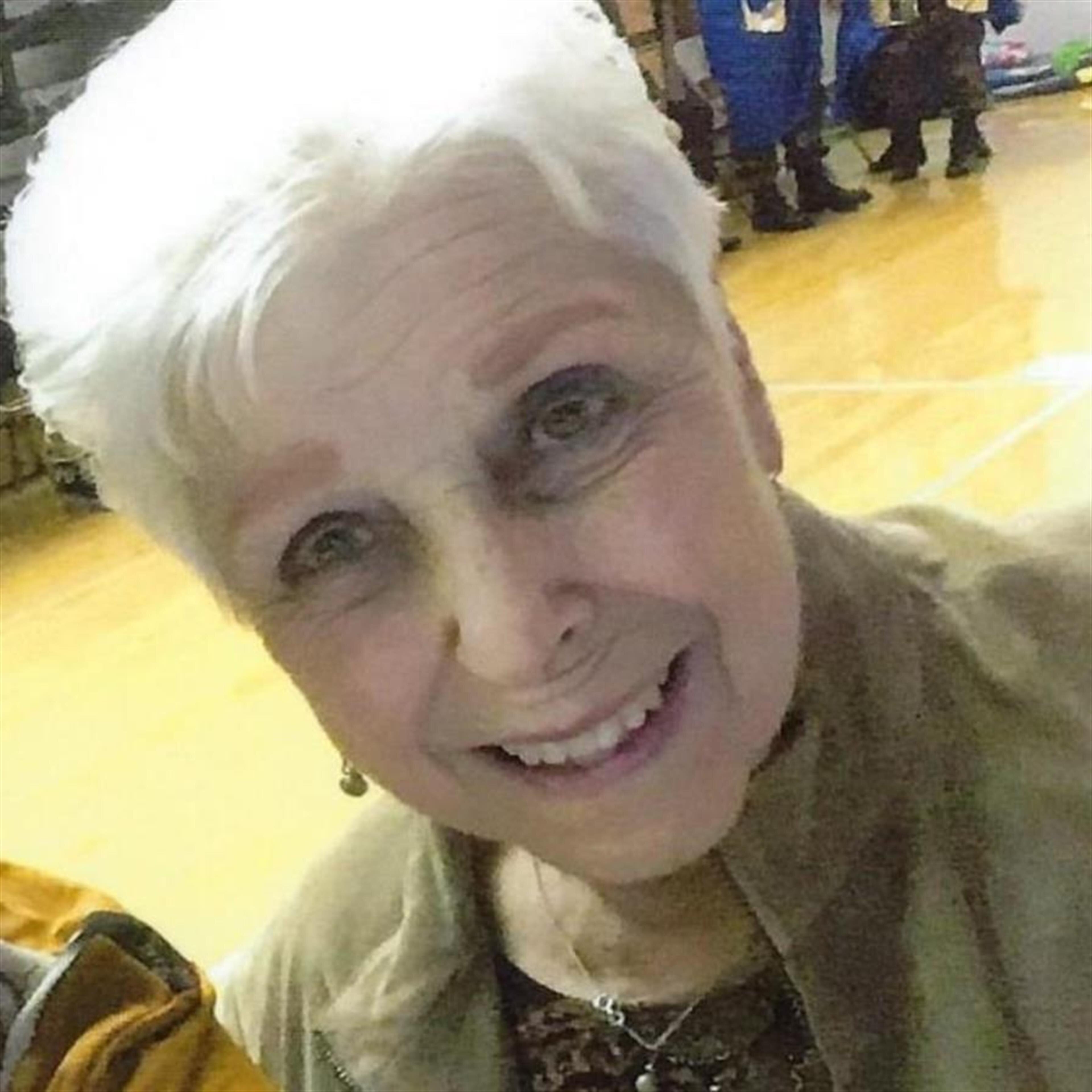 Janice L. Lynch (Seymour)