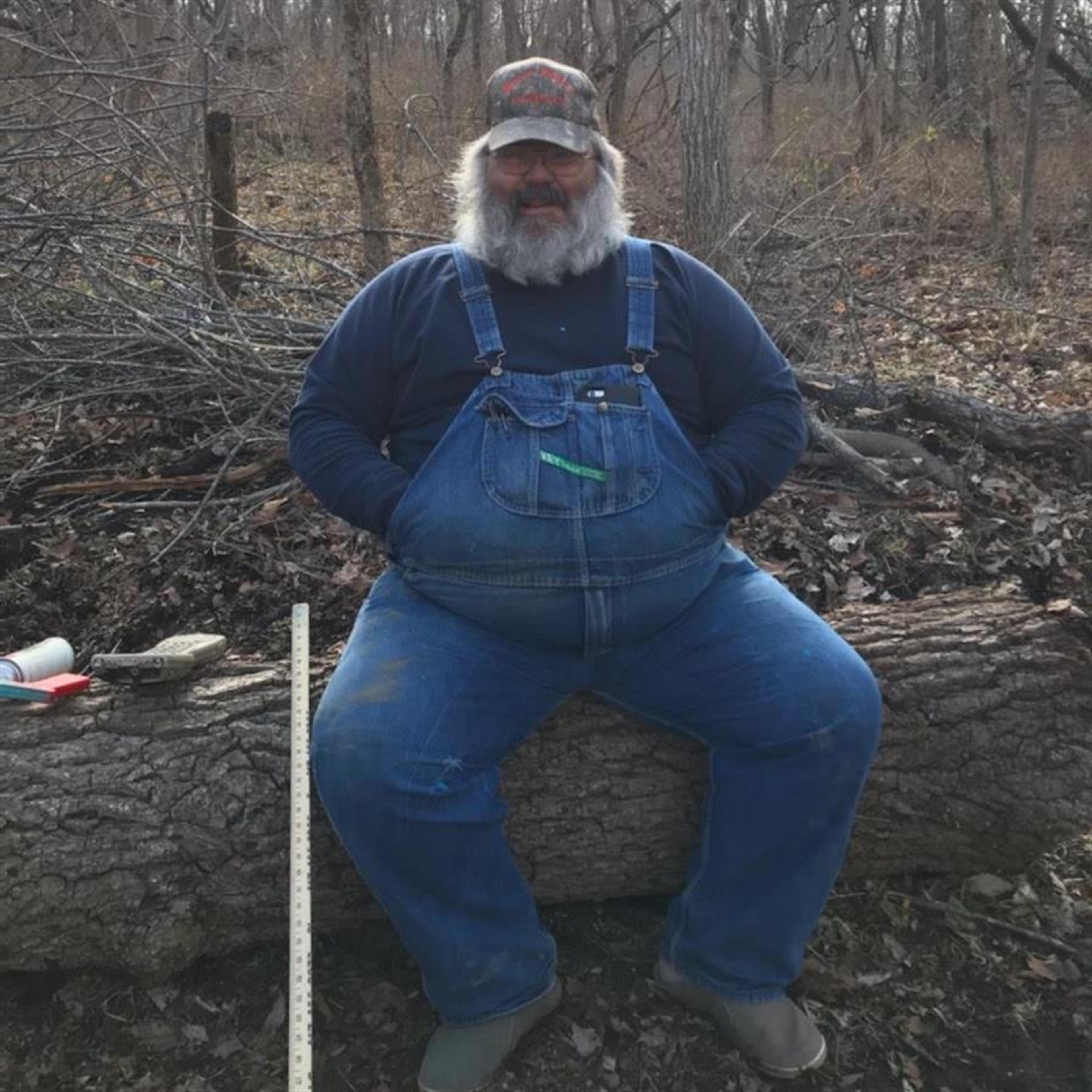 Michael "Mike" Keith Kelley (Hartville)