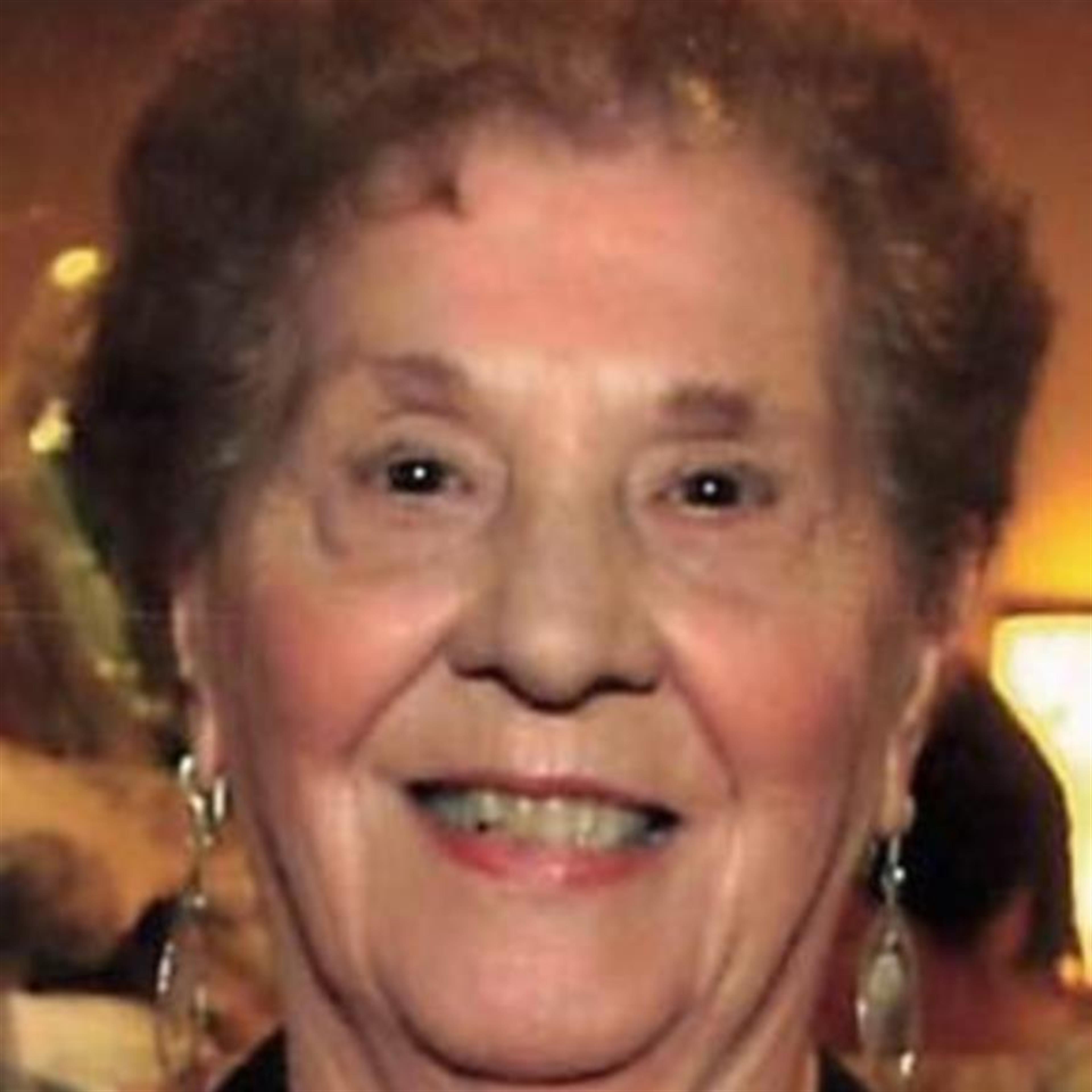 Elizabeth (Endieveri) Longo