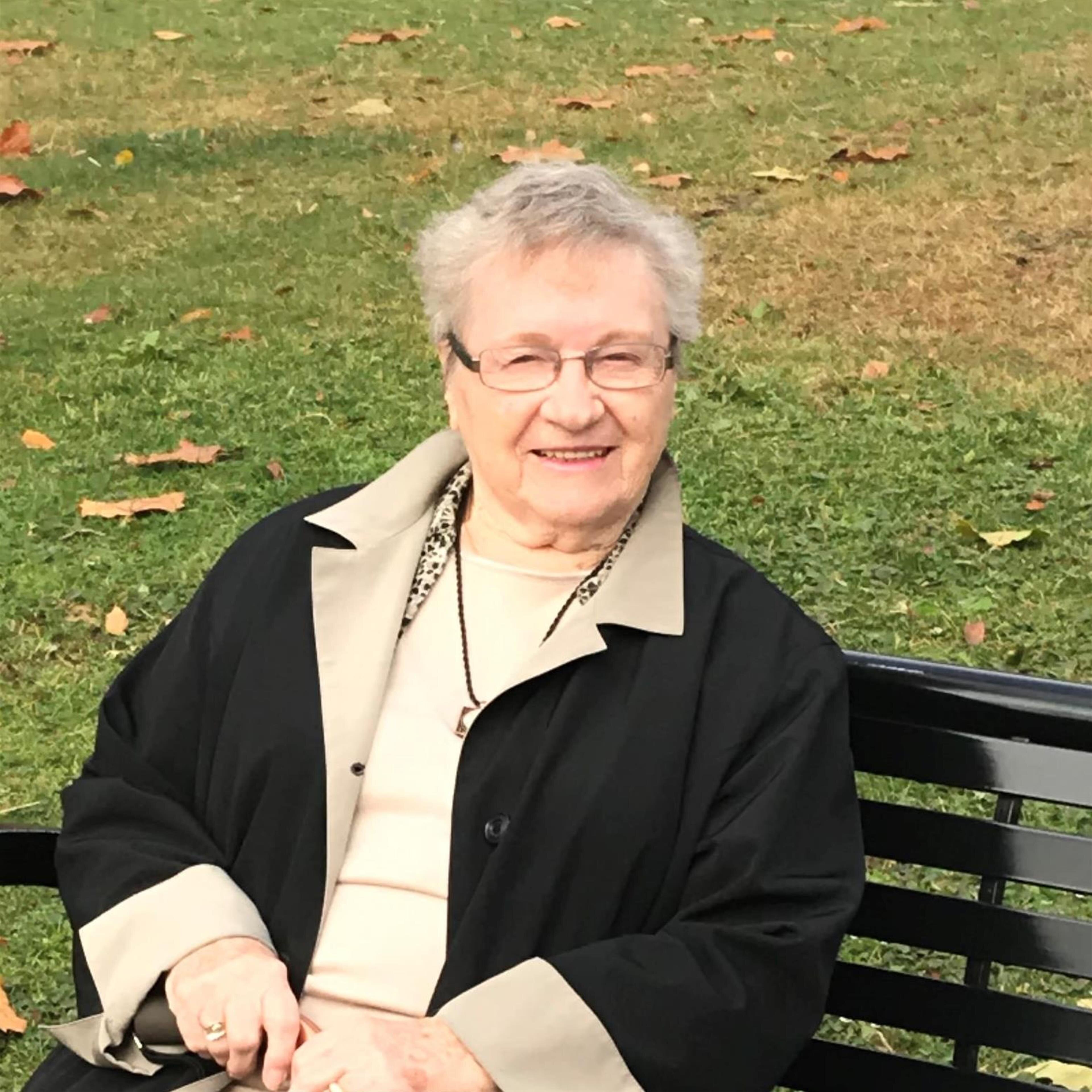 Elfriede Lange