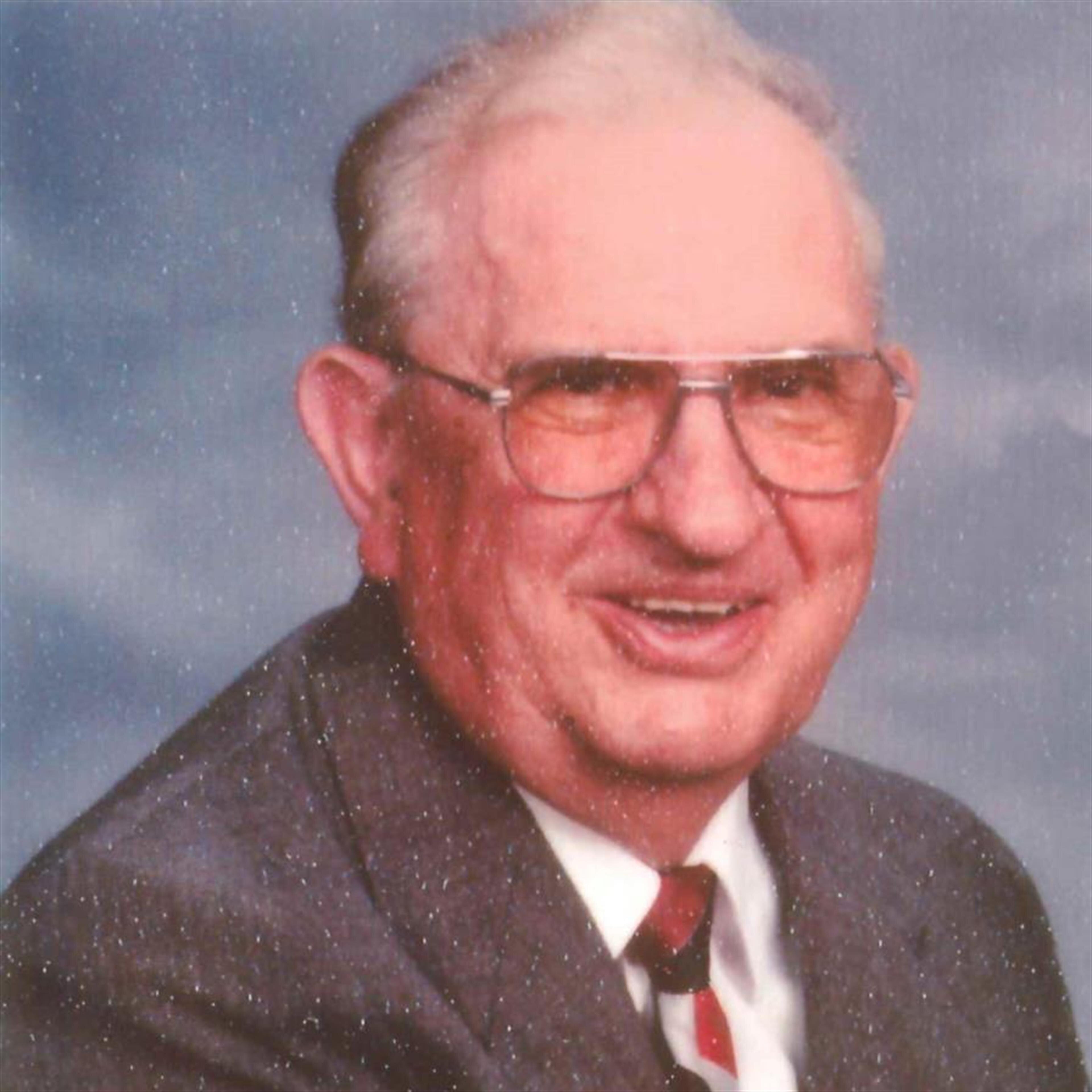 Robert Louis "Bob" Danielson
