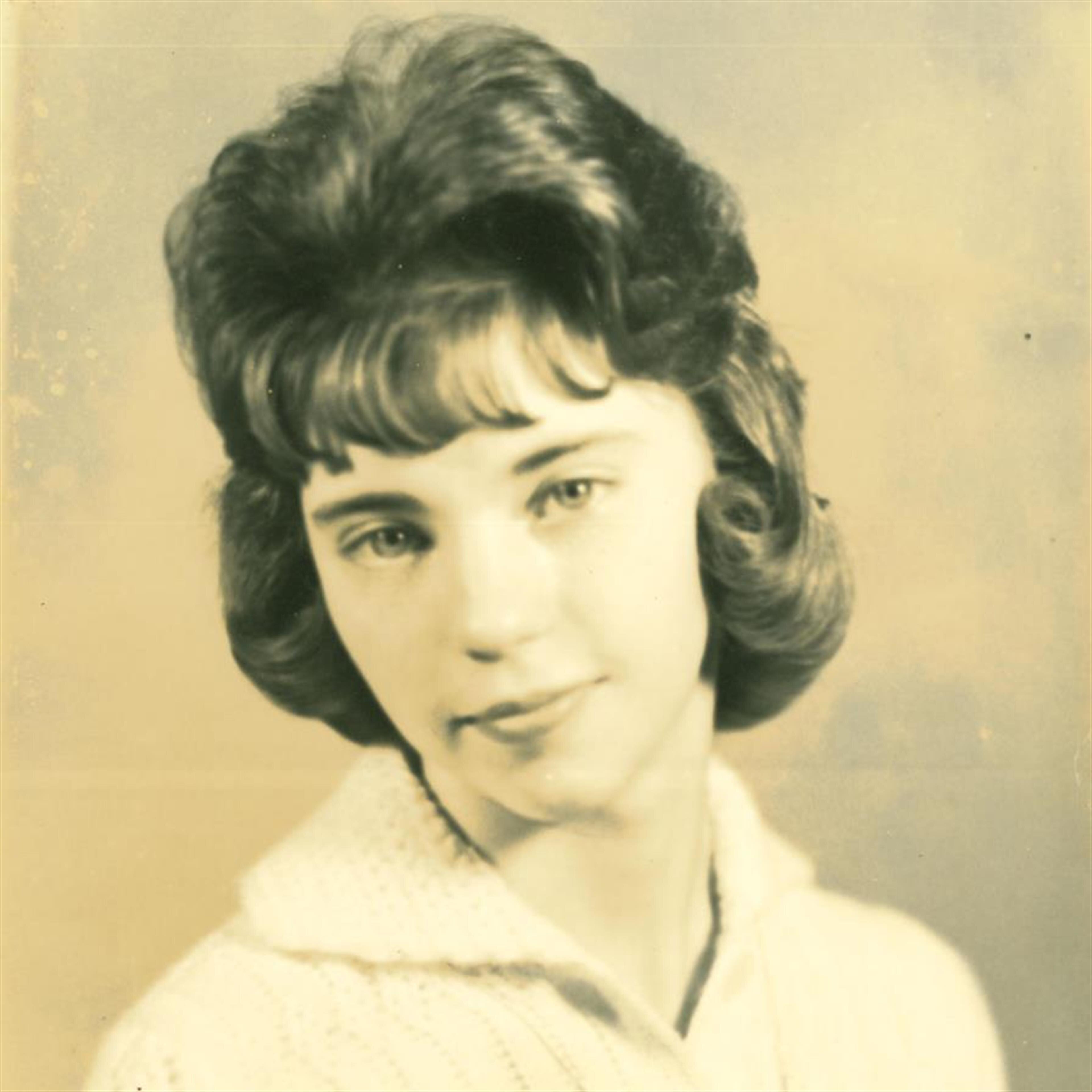 Carolyn Rae Laster