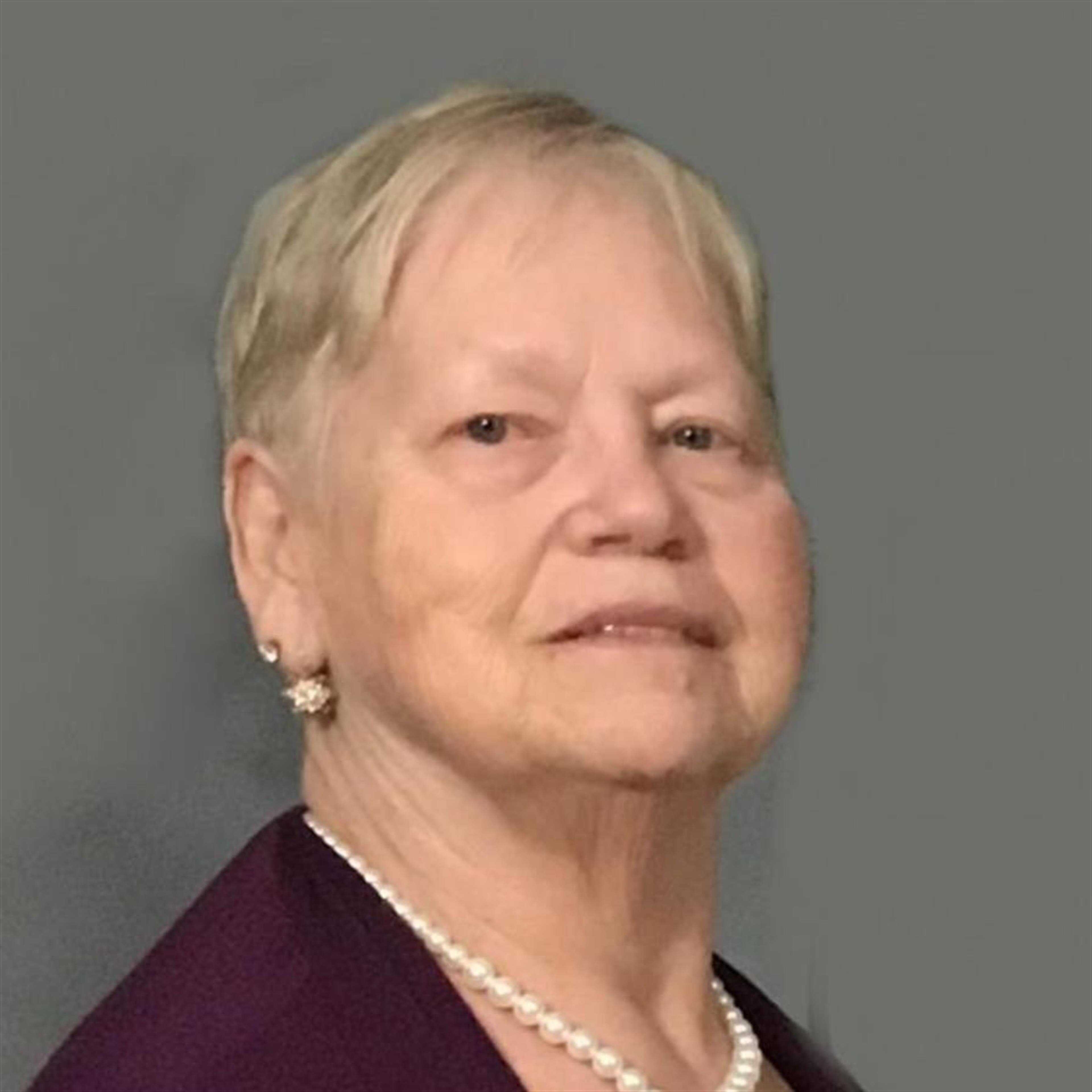 Patricia Sue Clapper