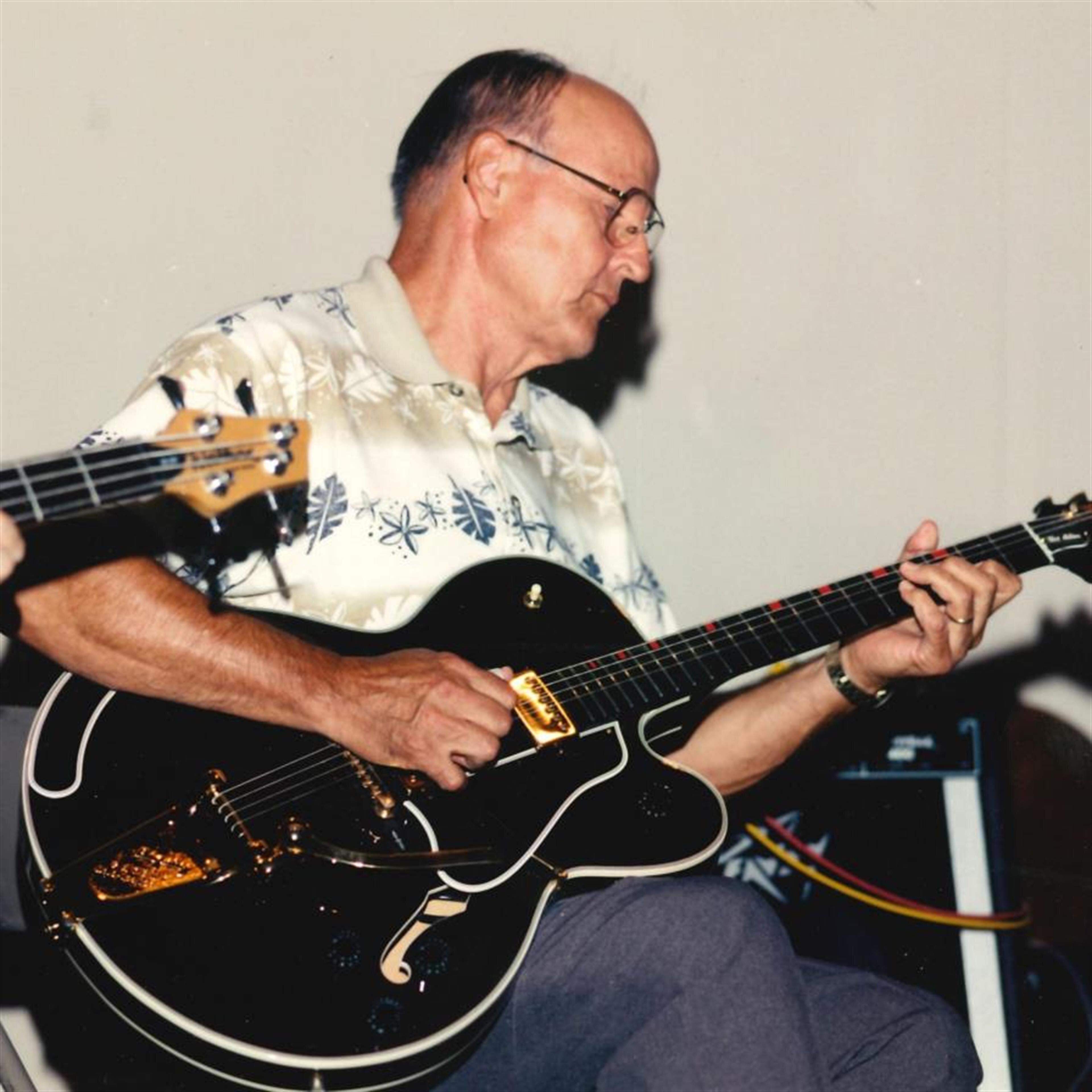 Robert "Bob" Taylor