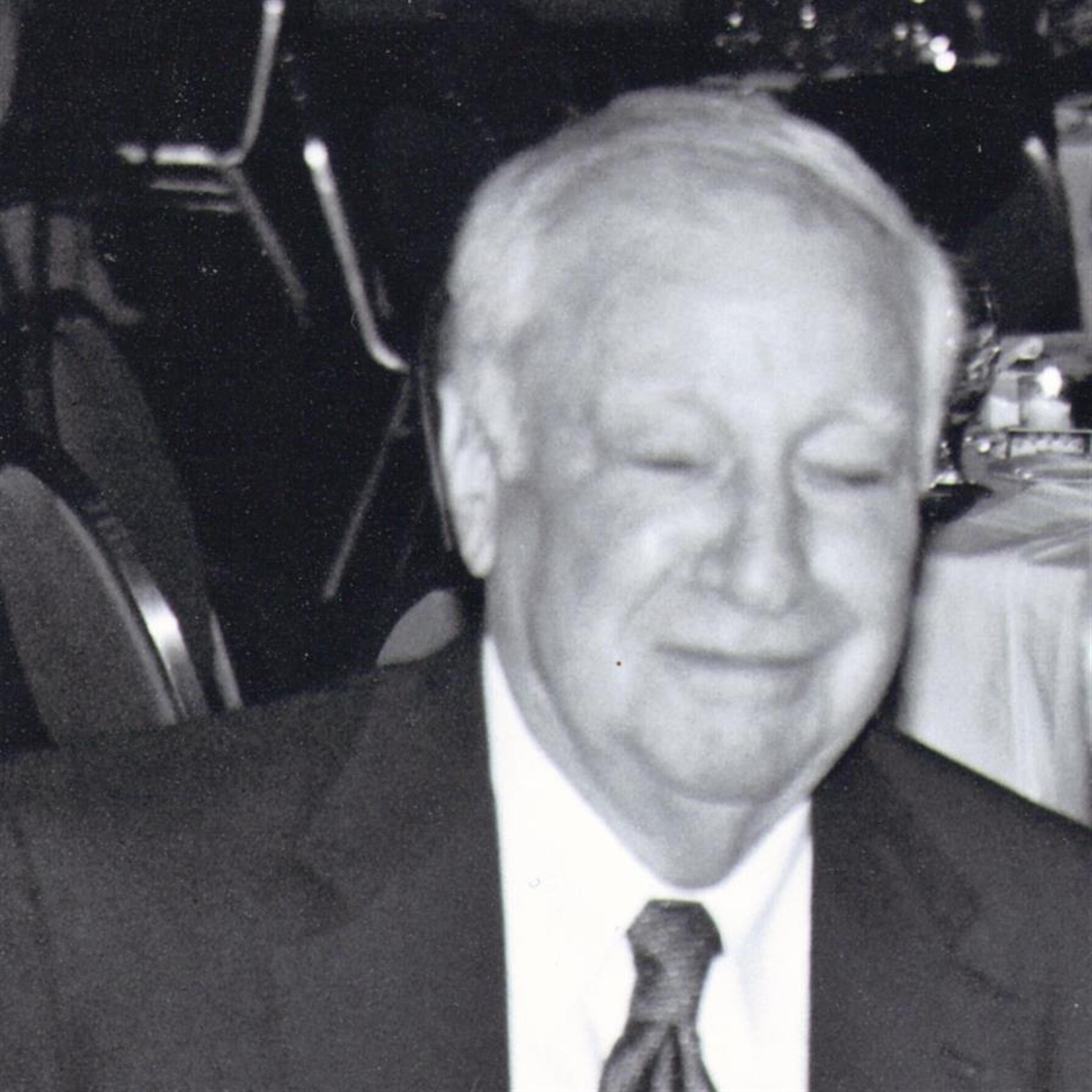 Albert G Fernandez