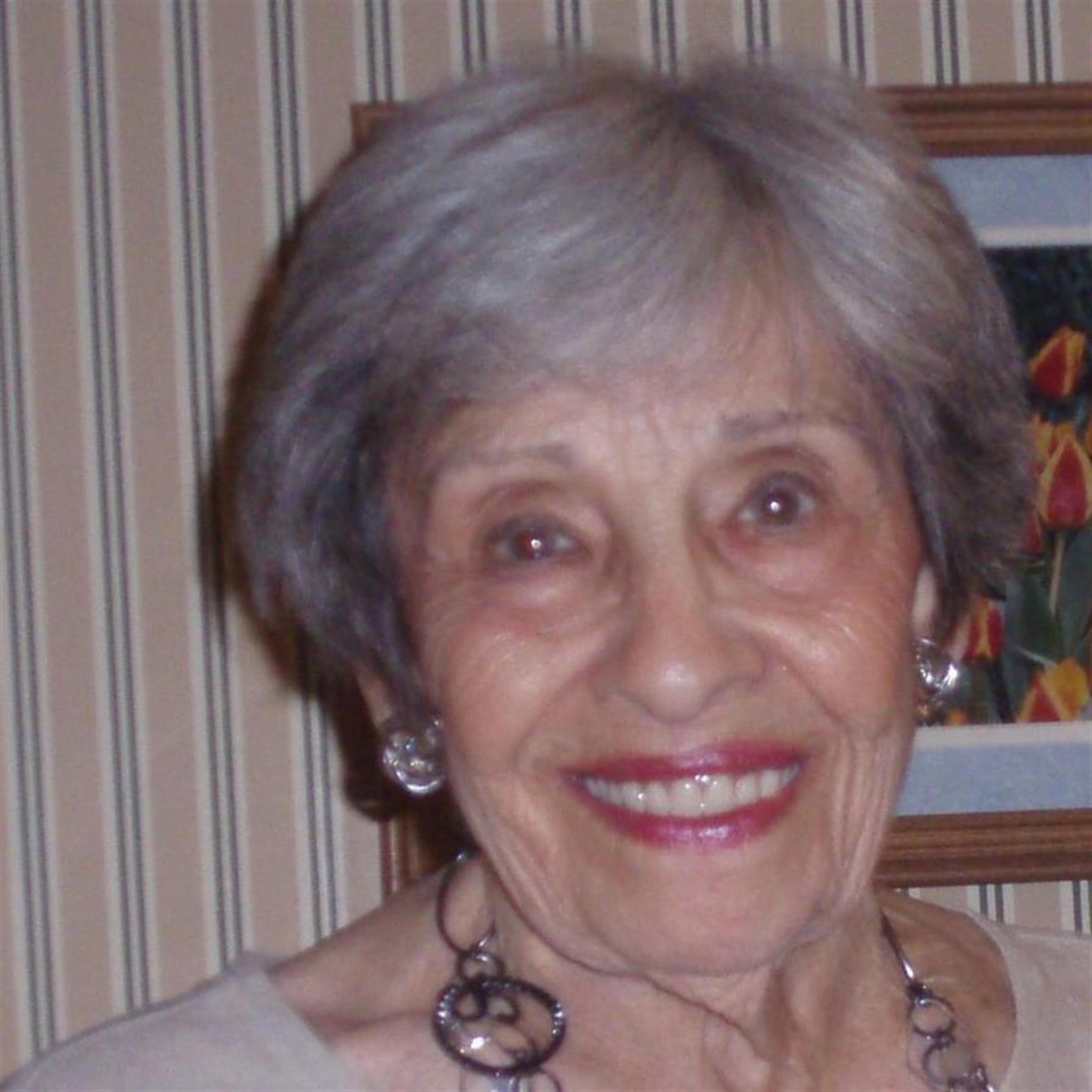 Georgia Manos Zikos' obituary picture