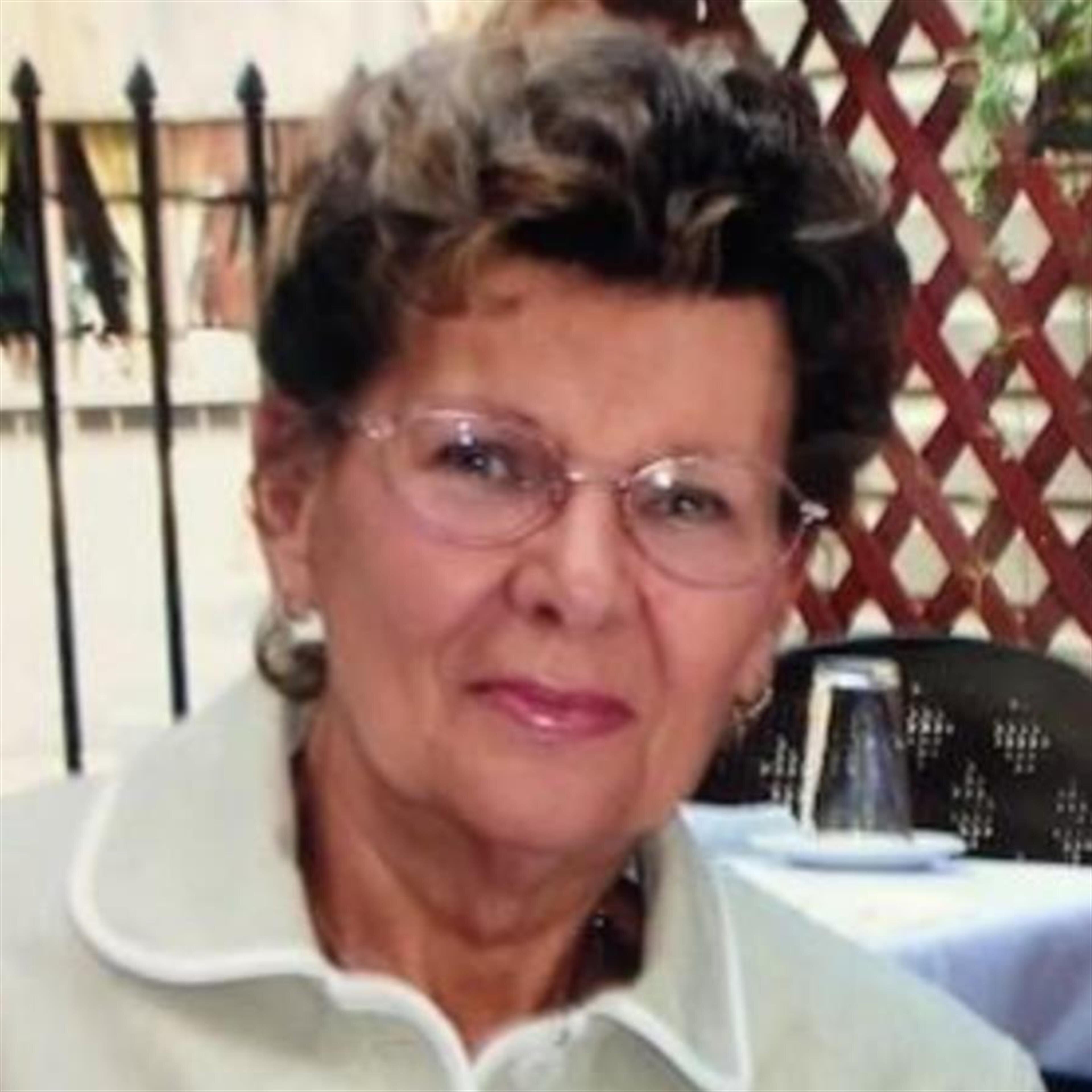 Dorothy V. Lis