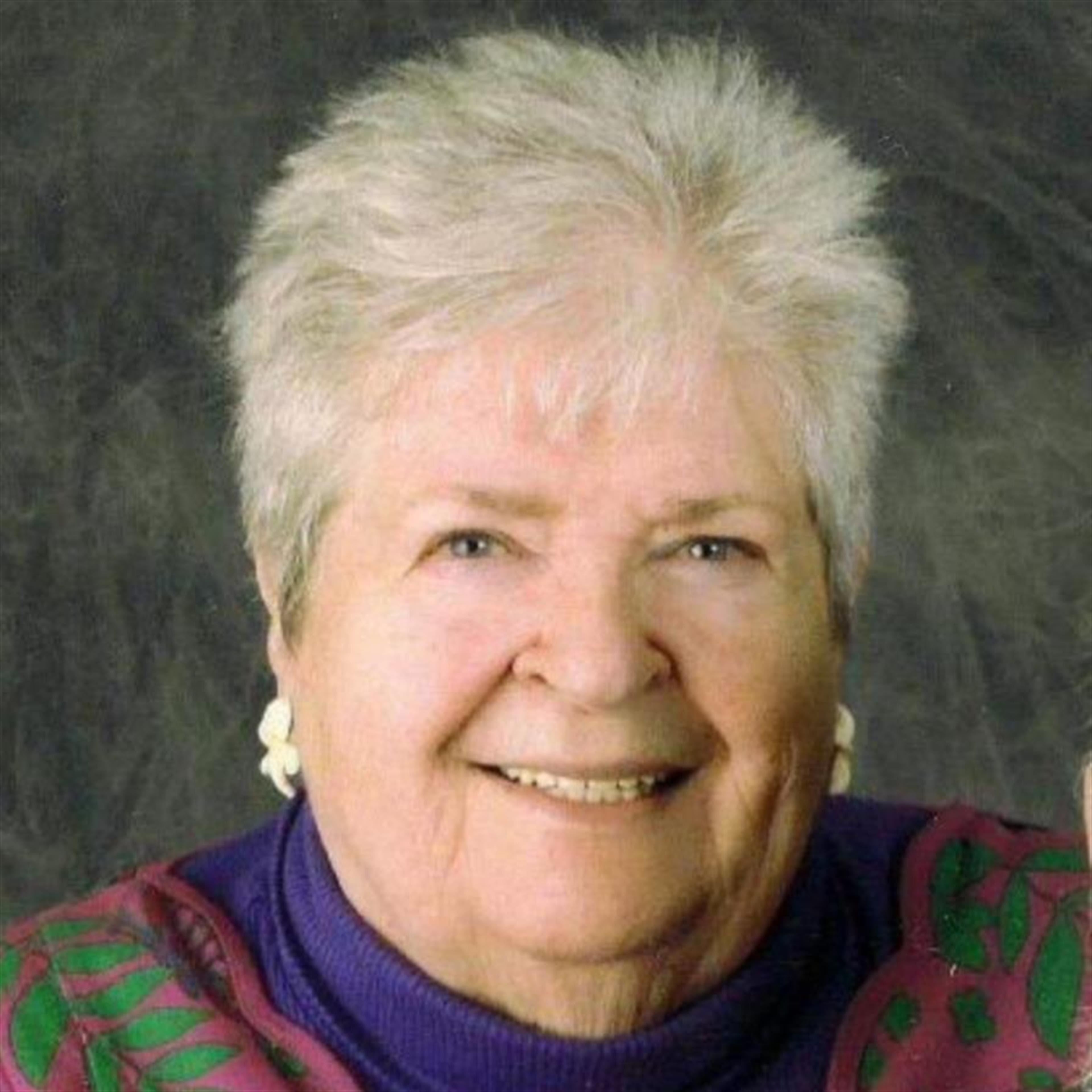 Virginia "Molly" Blonde's obituary picture