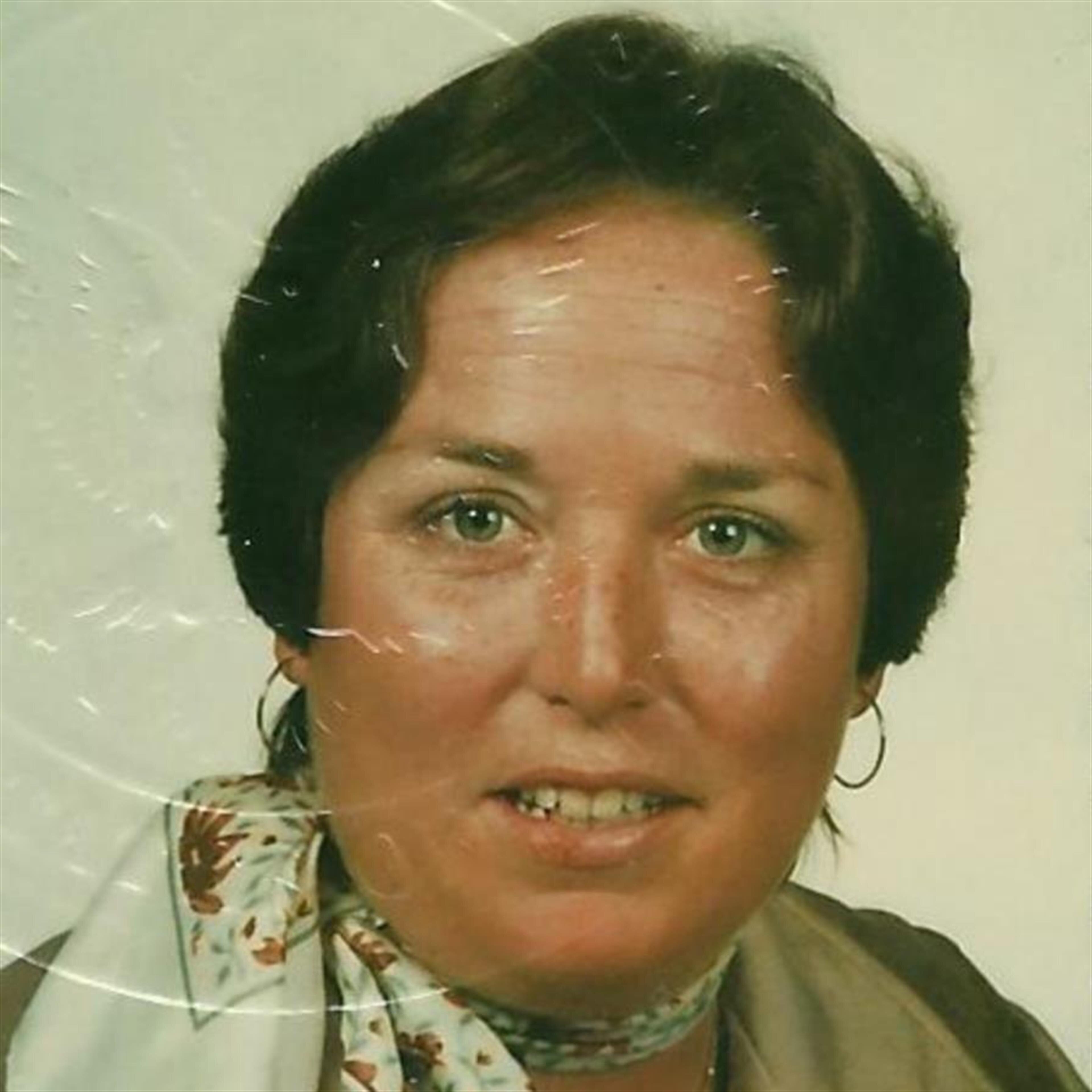 Barbara Louise Farrell