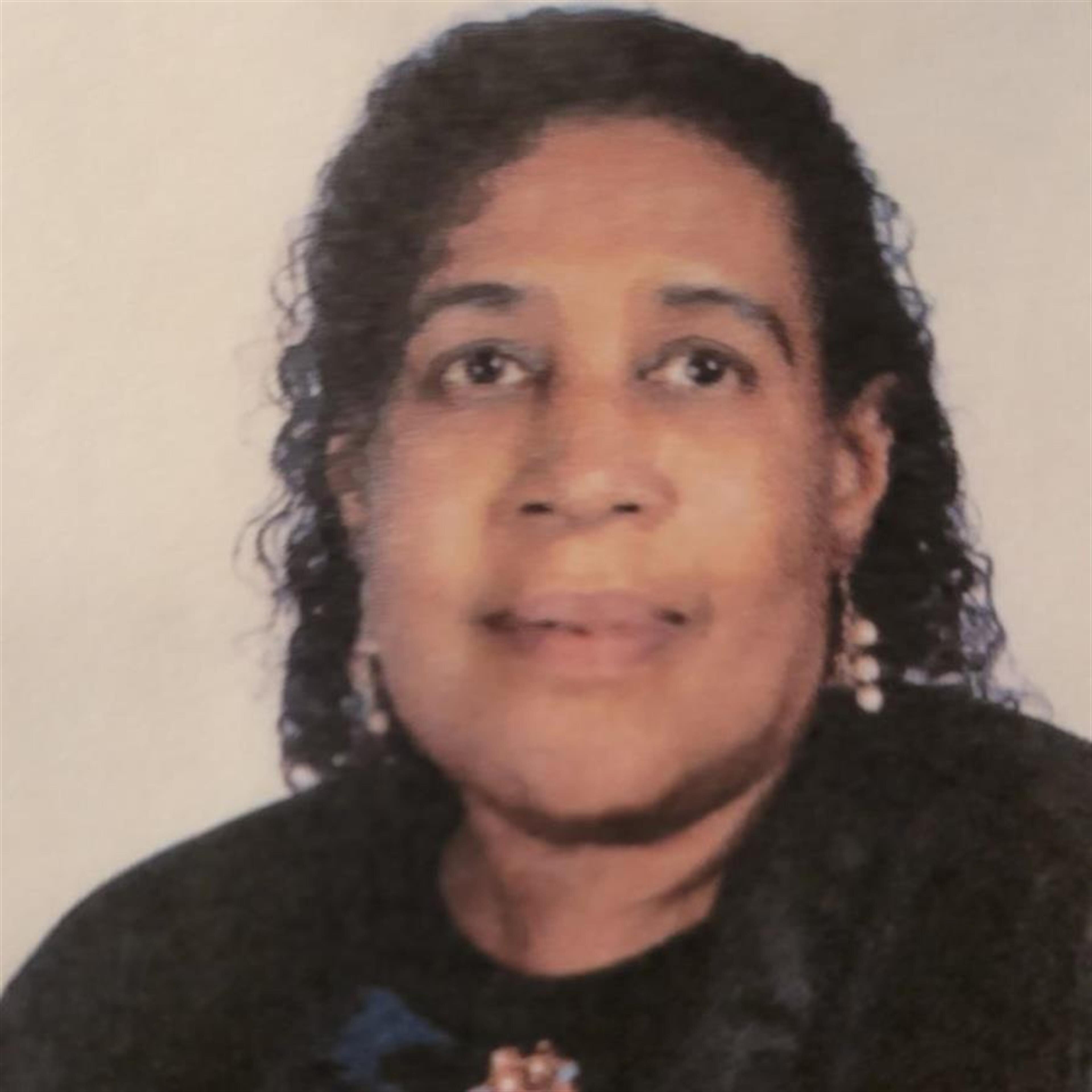 Shirley Vangie Dozier