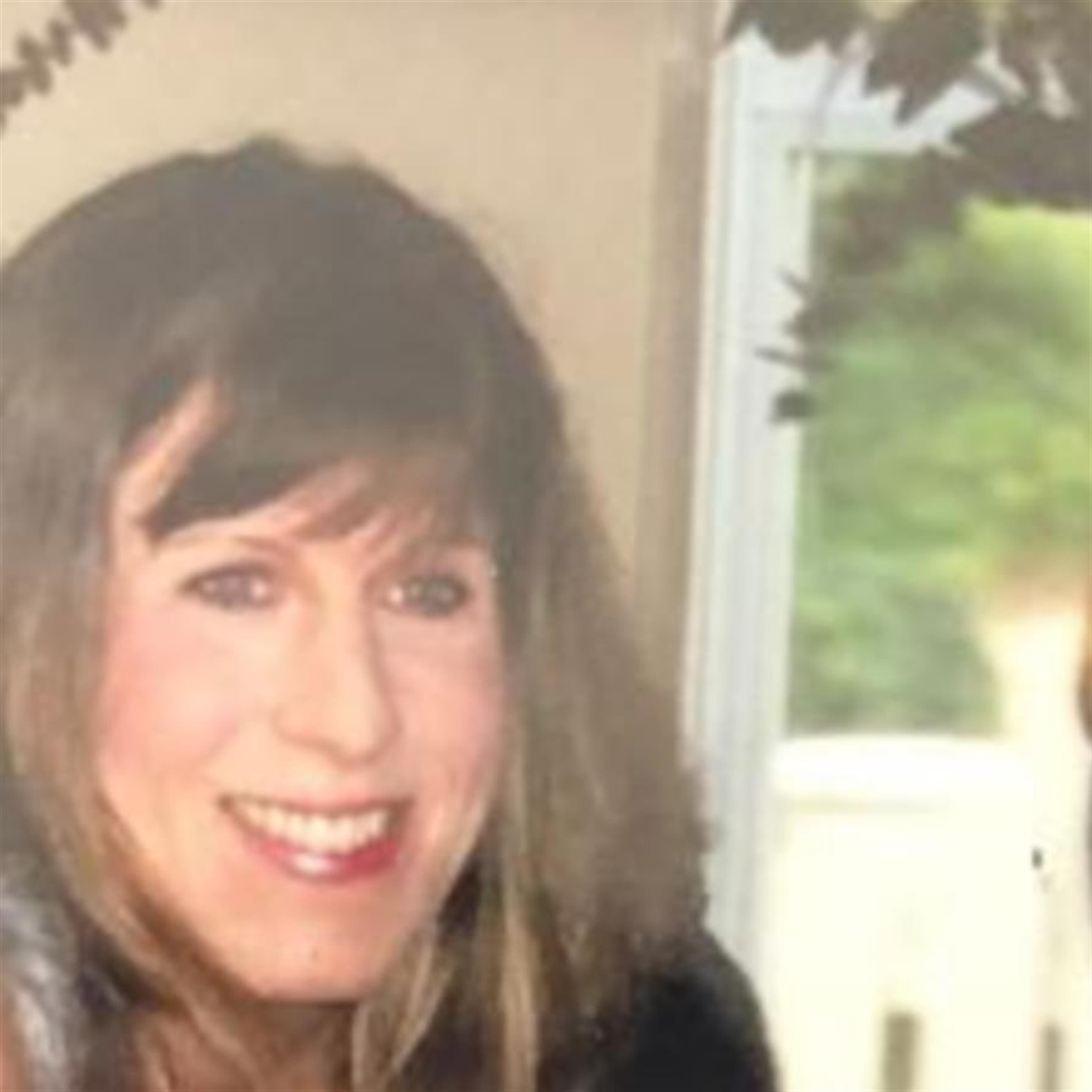 Susan M Moynihan