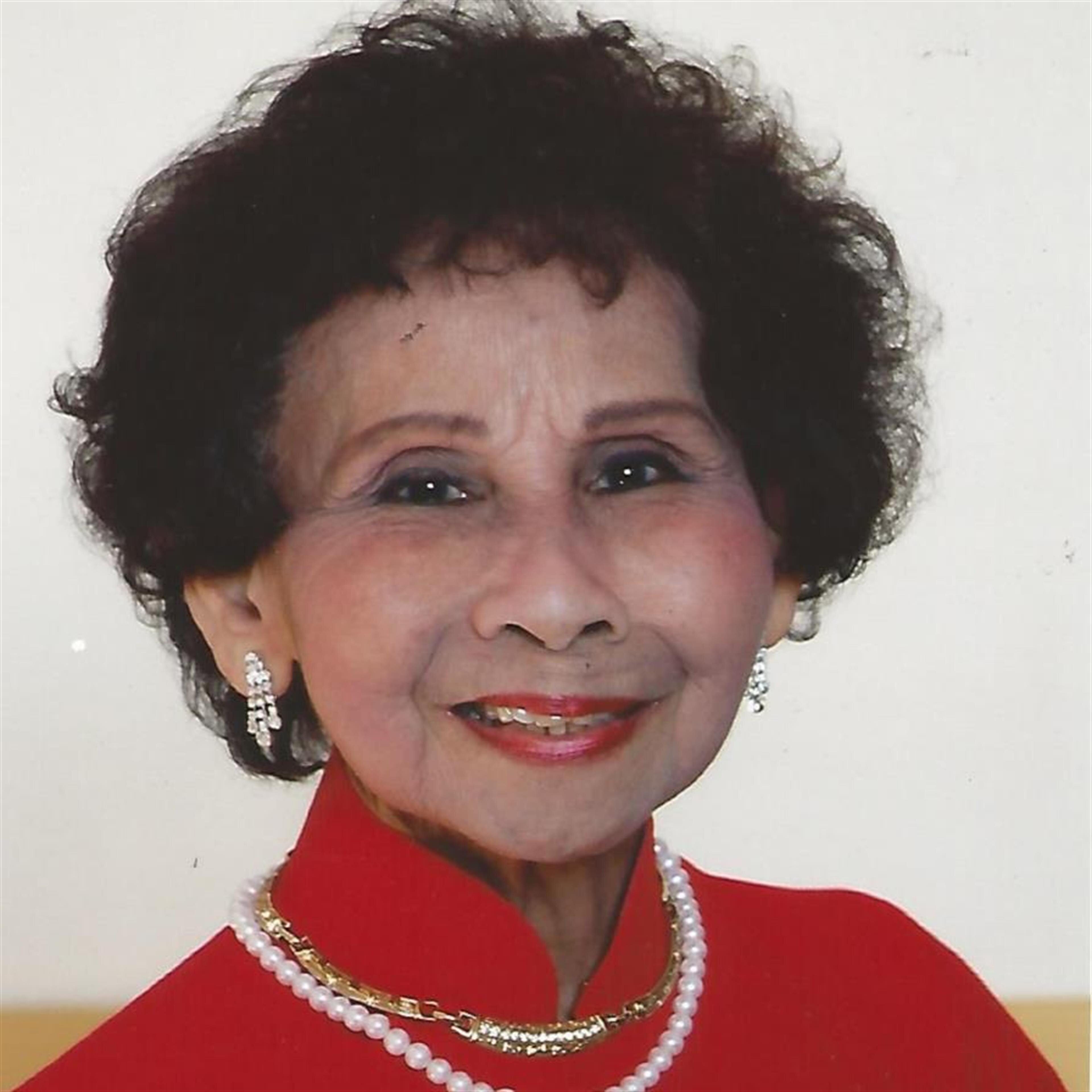 Huong Thi Nguyen