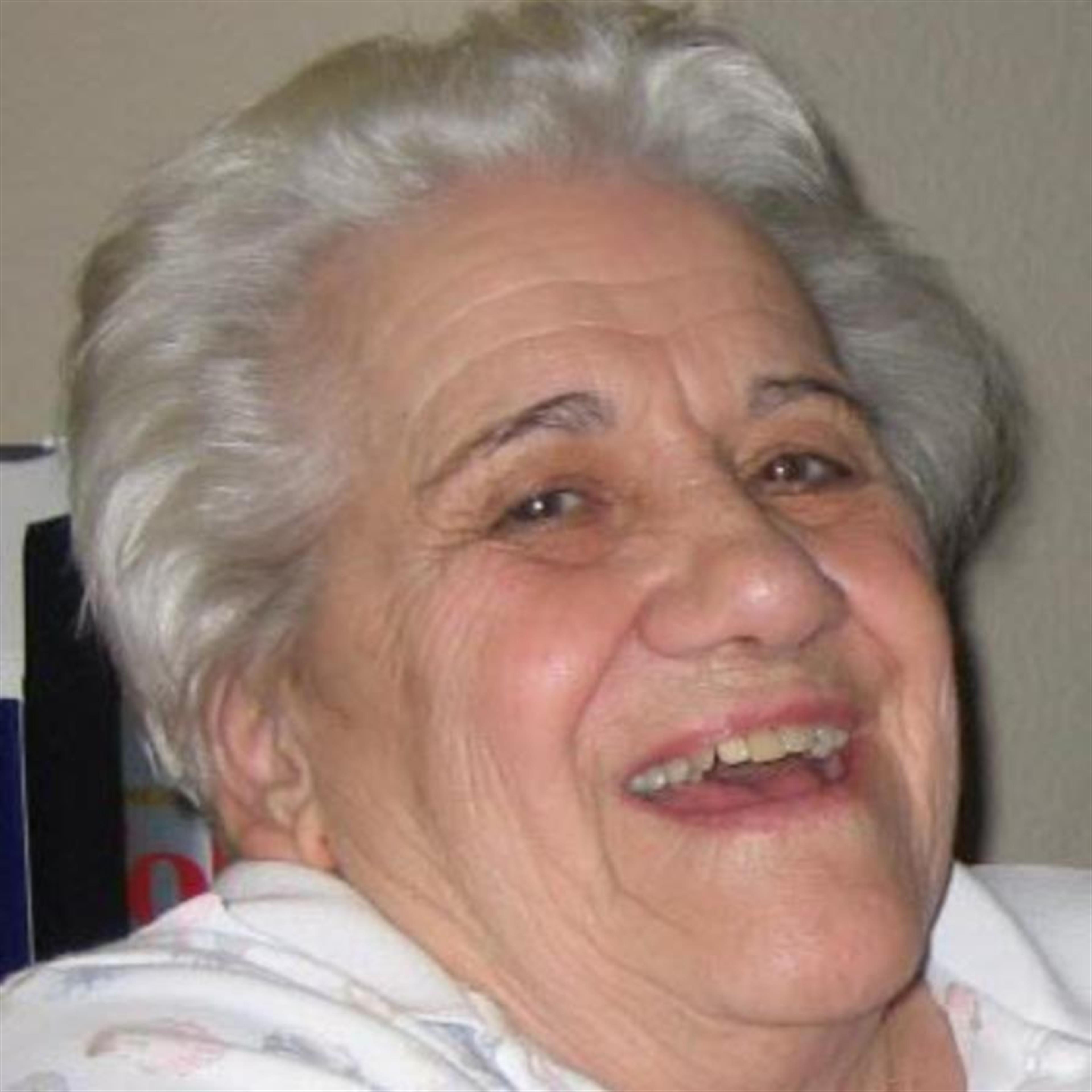 Lena Wallace's obituary picture