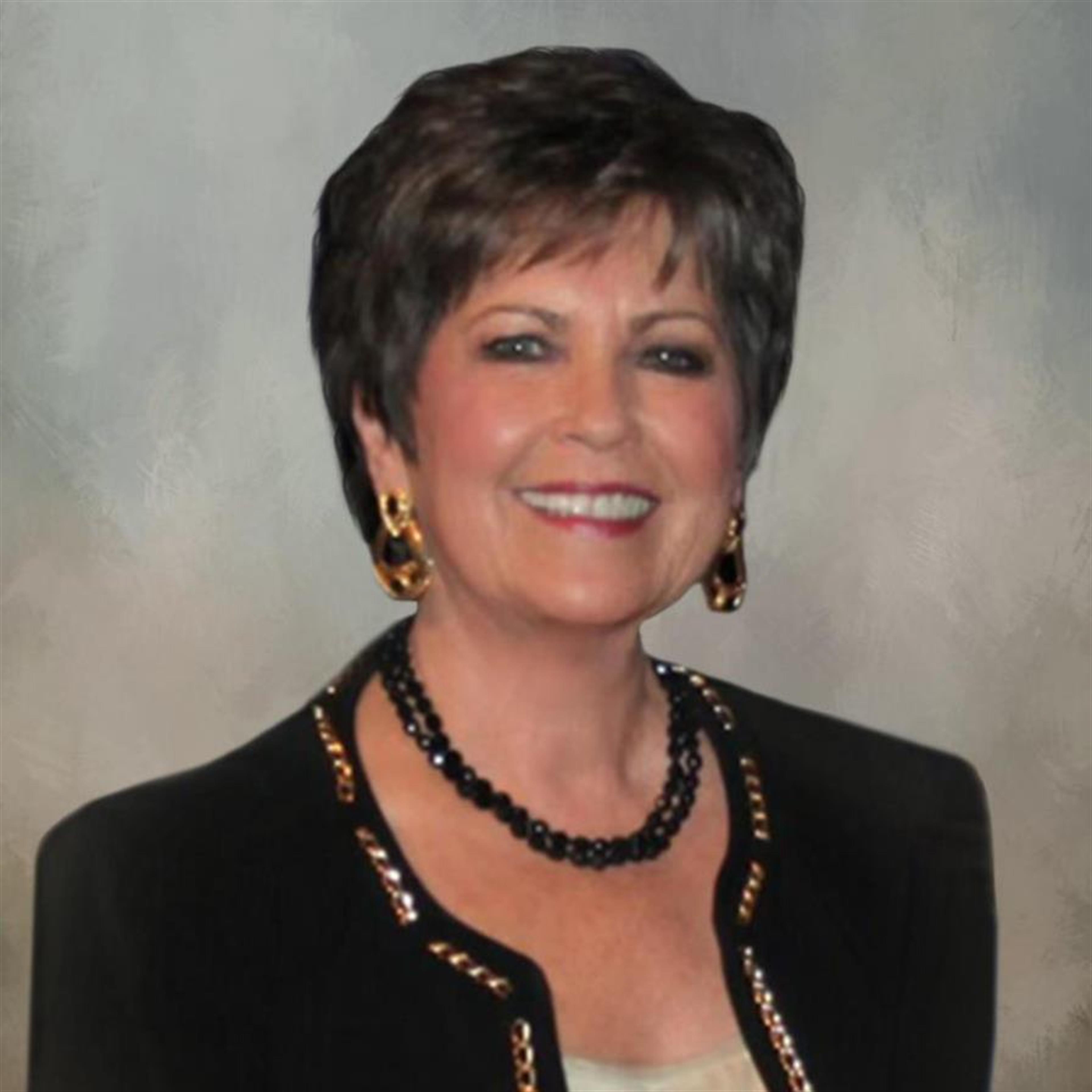 Anita "Buckle" Helton