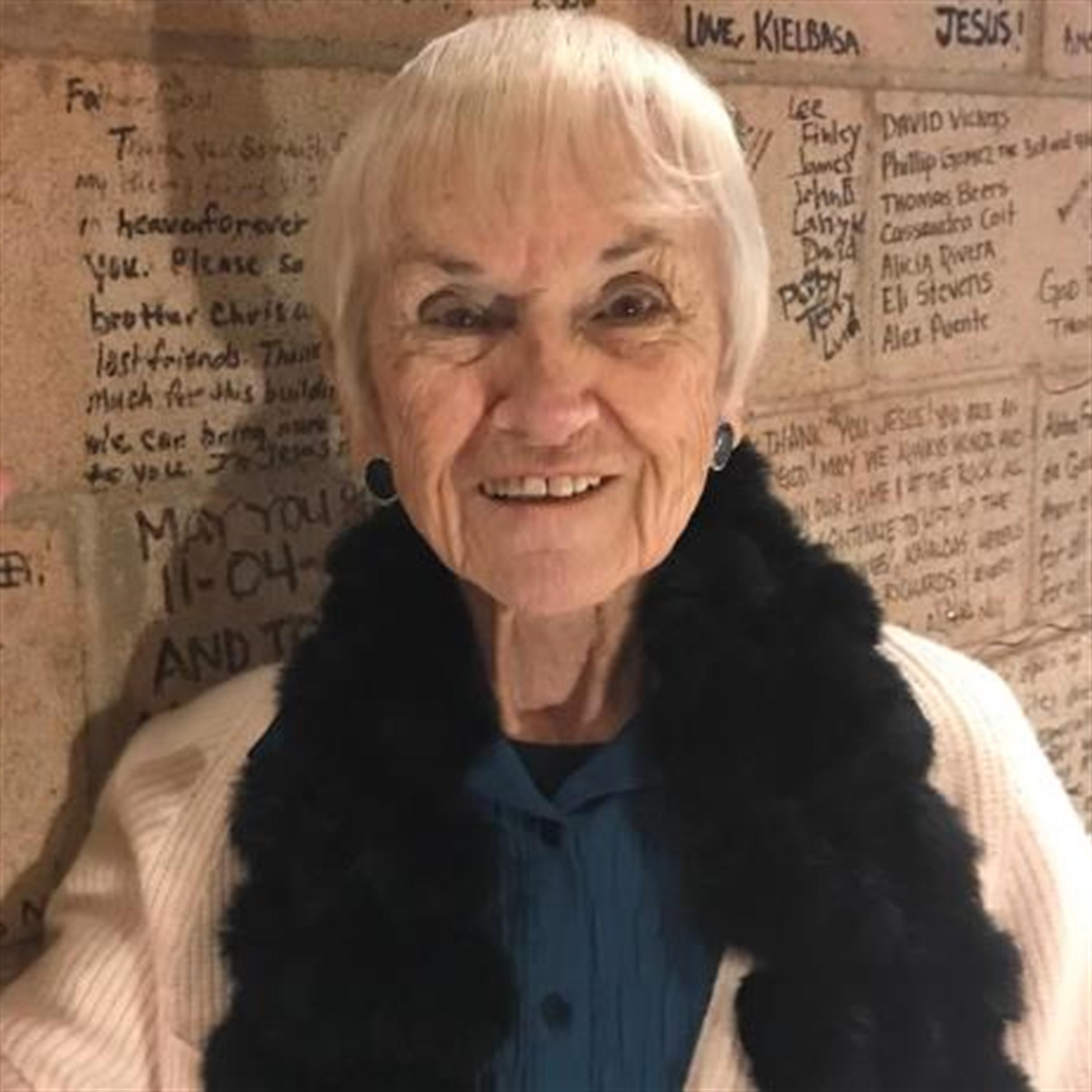 Mildred Lois Bielik's obituary picture