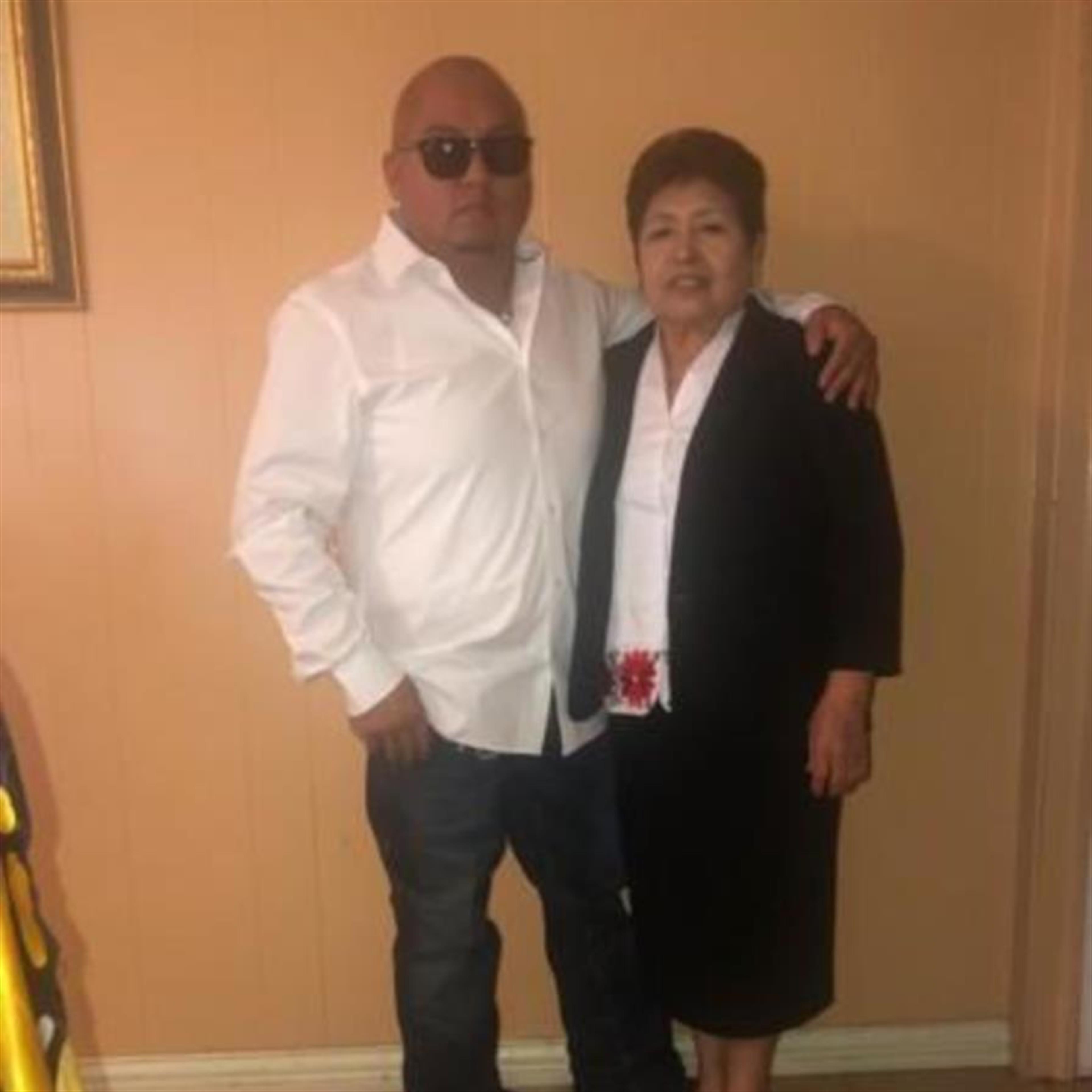 Noe Salvador's obituary picture