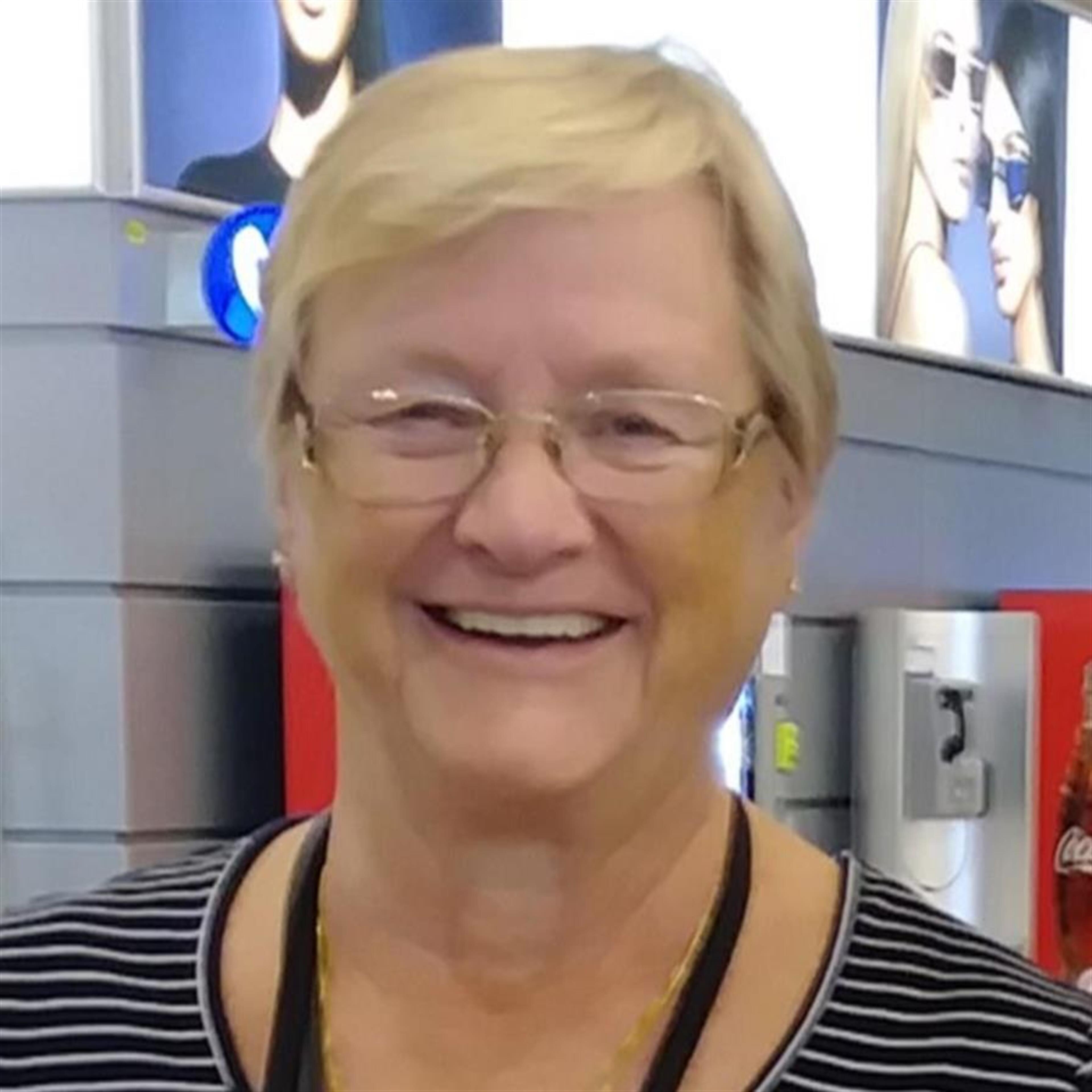 Edith Tangen Warren
