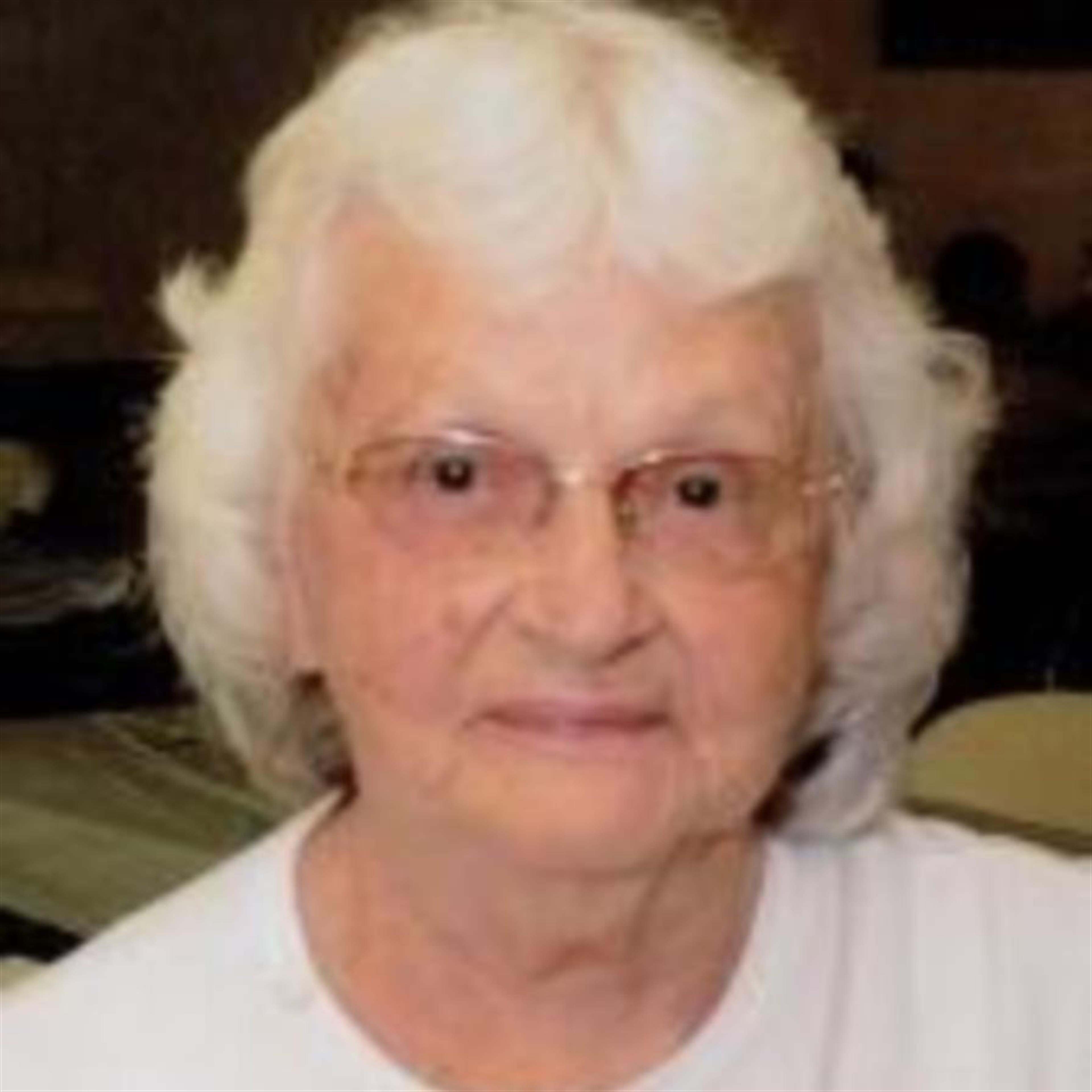 Helen Ruth Bachmann (Camdenton)
