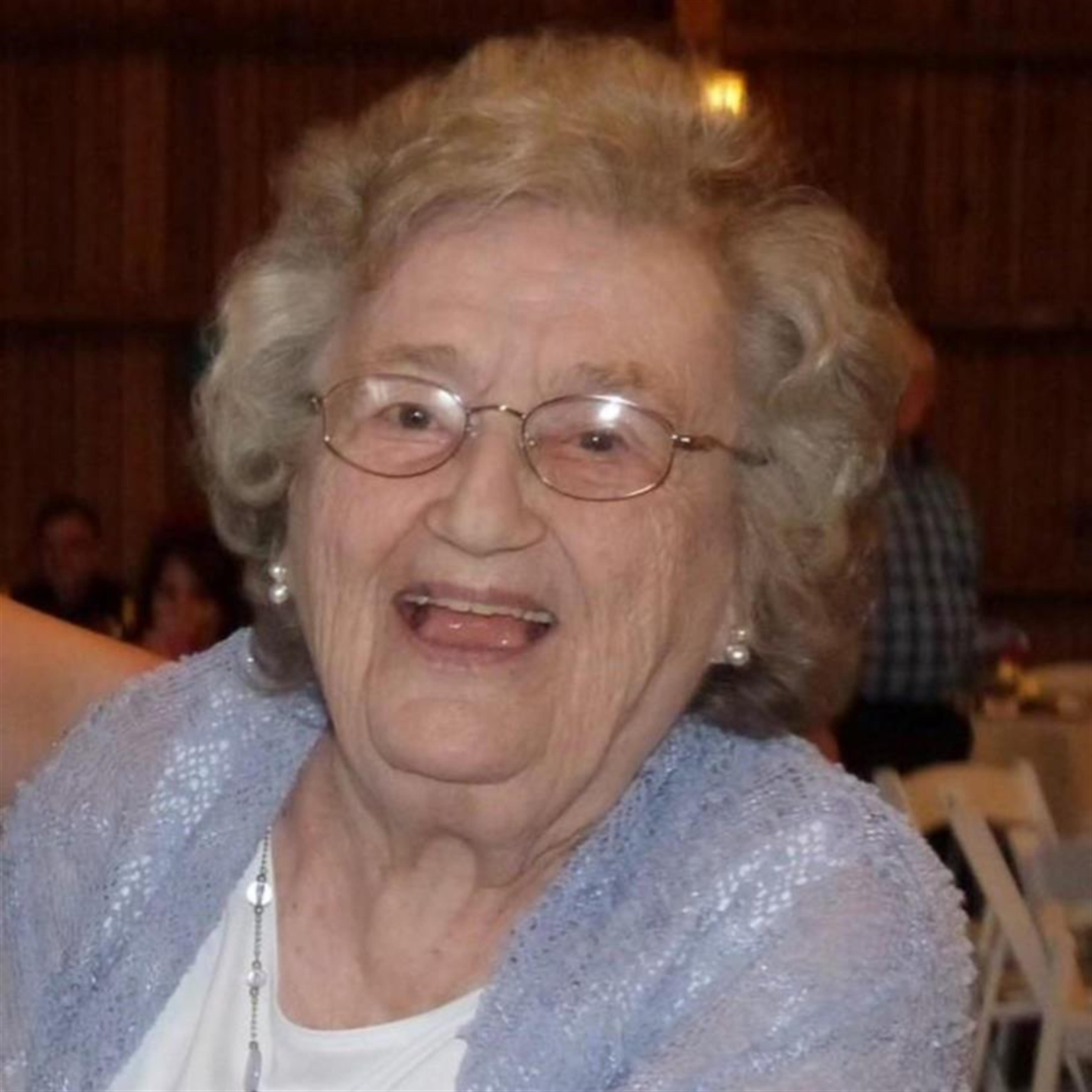 Louise S. Winterburn's obituary picture
