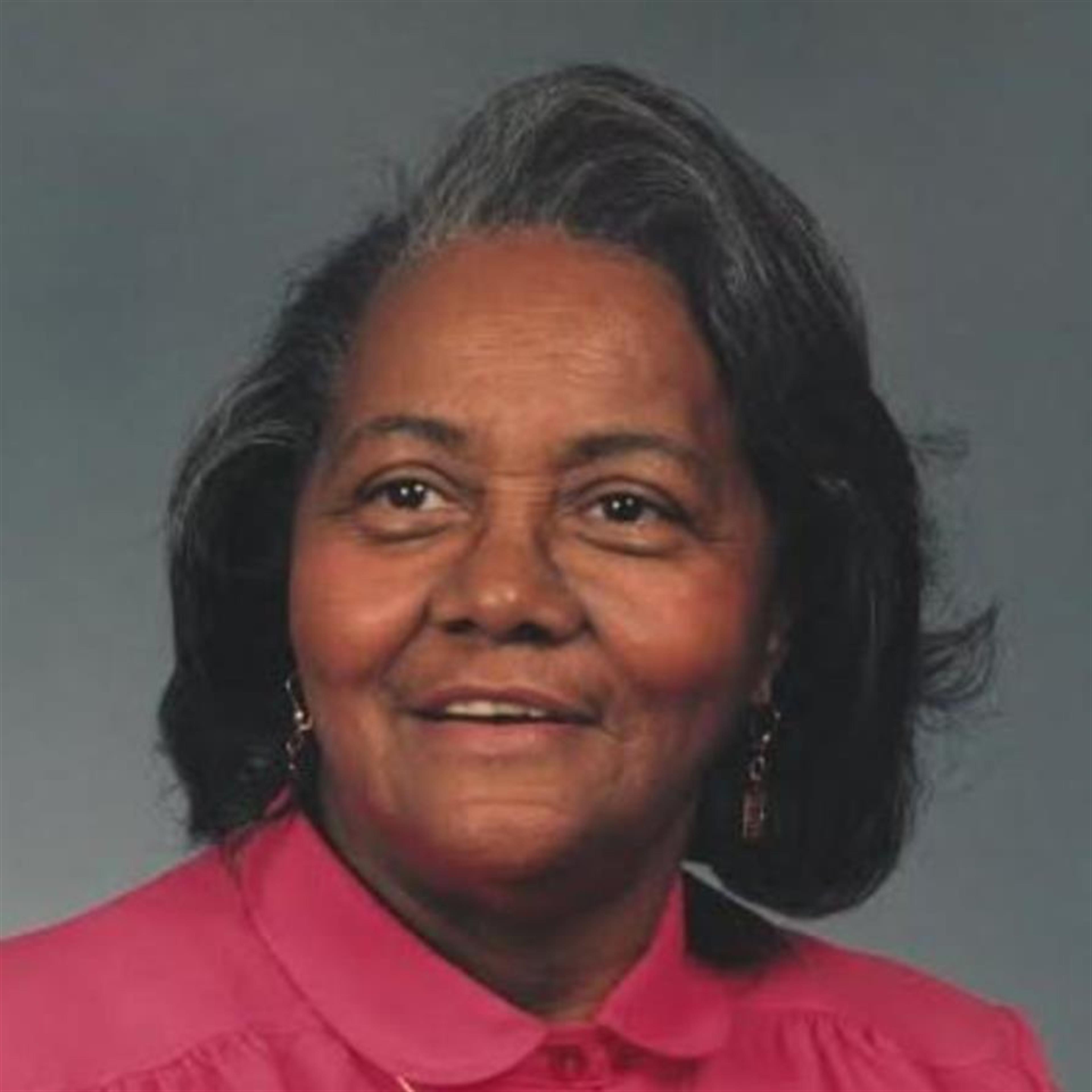 Mary Lue Knowles' obituary picture
