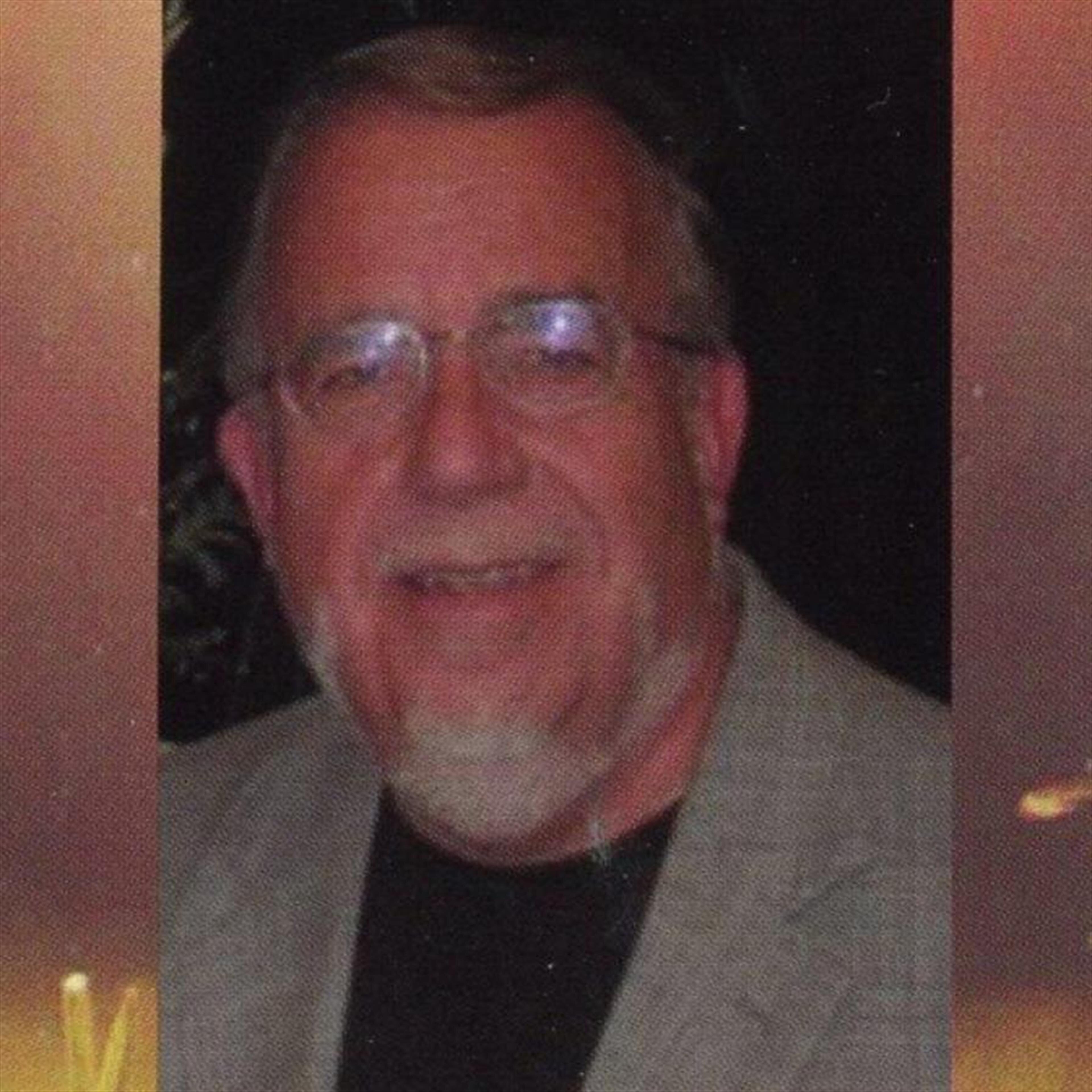 Dr. Carl E. Mueller