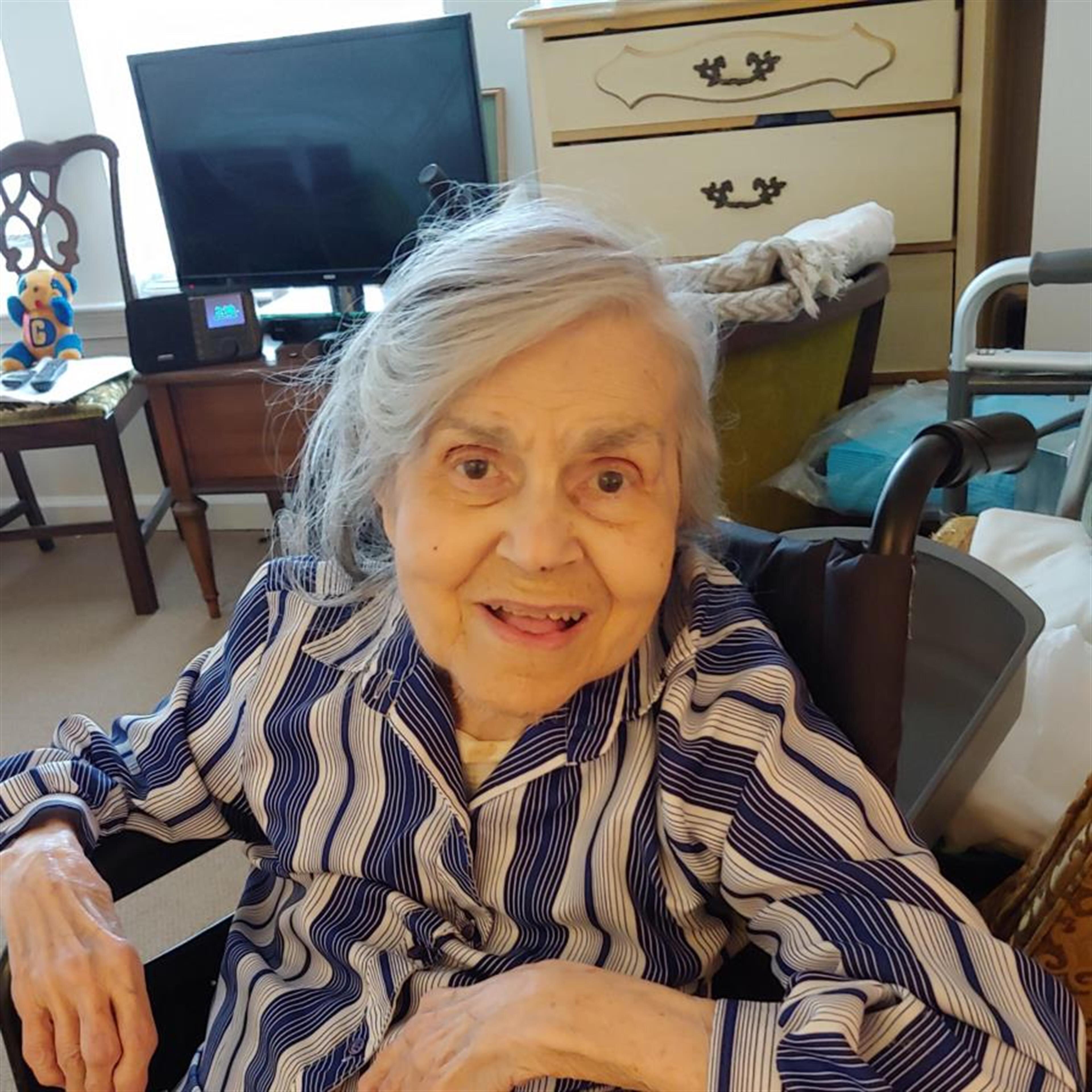 Evelyn Hoffman