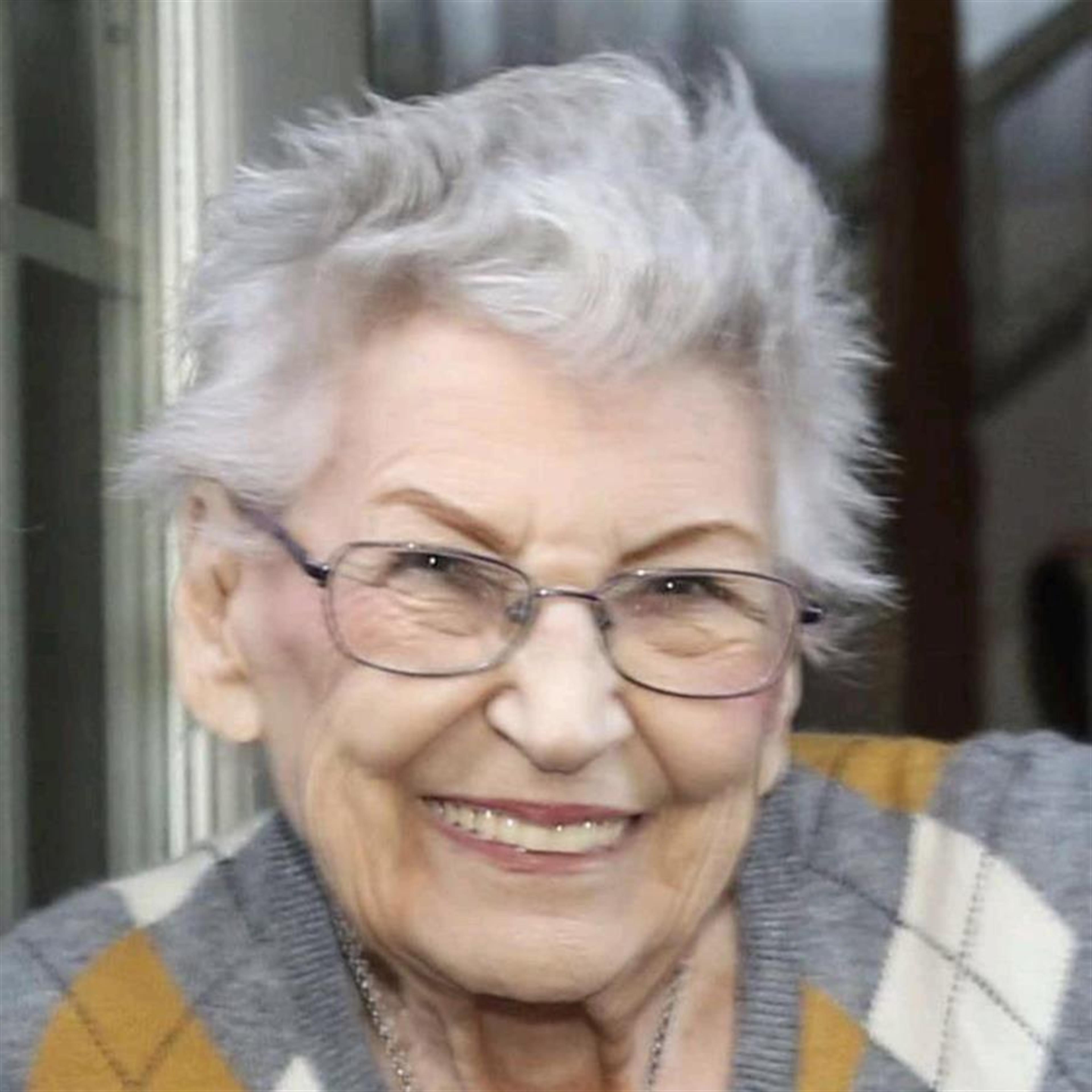 Dorothy A Knight's obituary picture