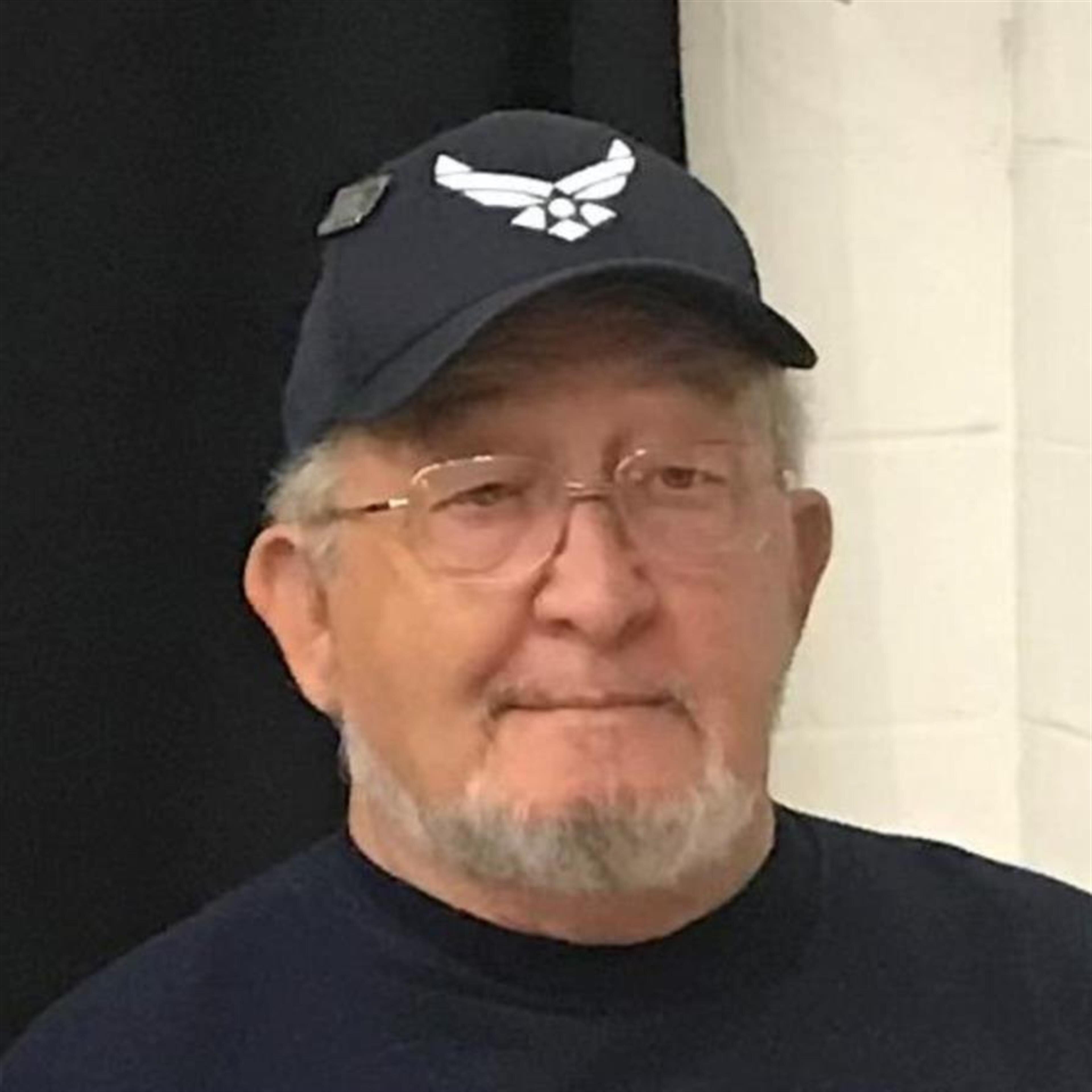 Robert Lee Patrick