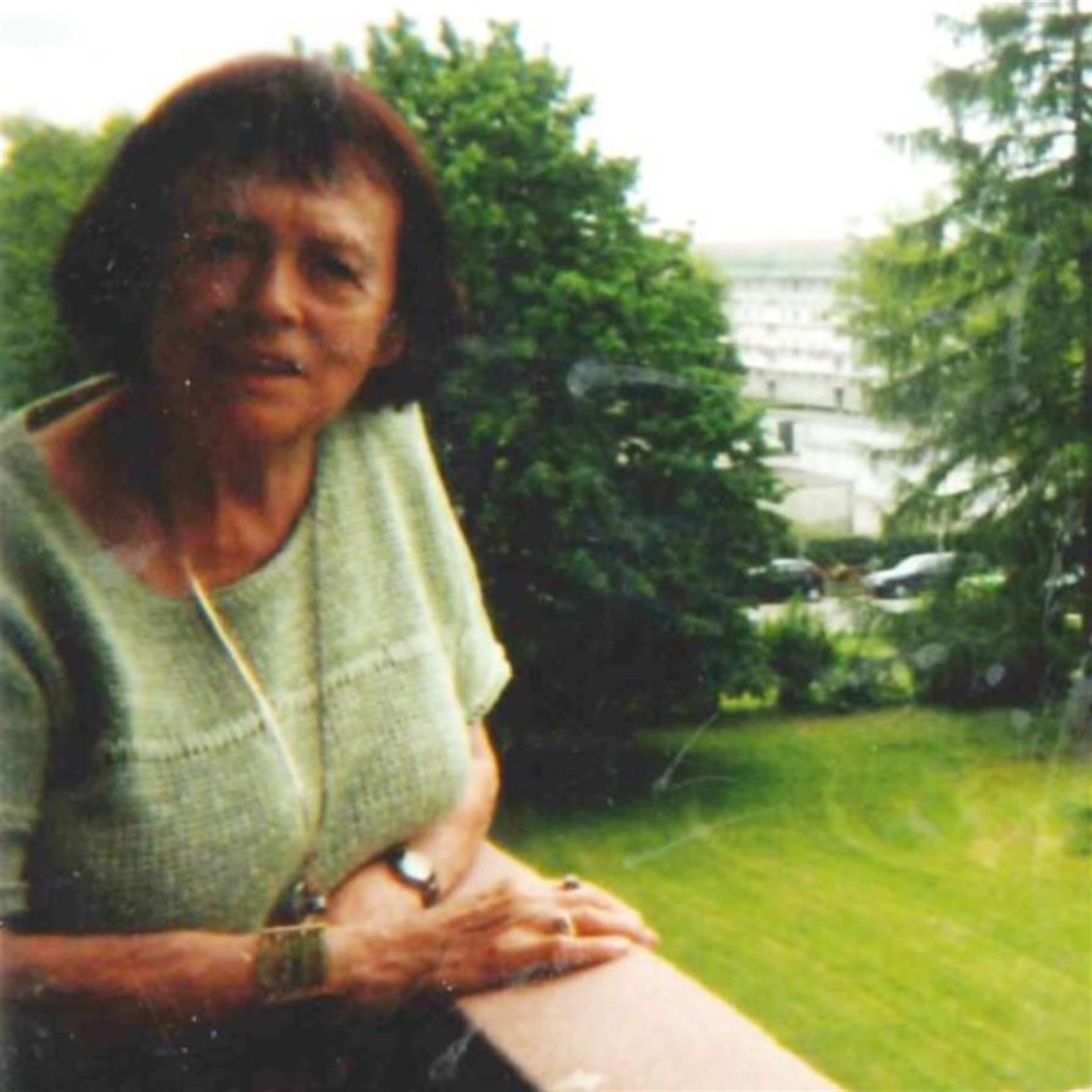 Elizabeth E. Sioda