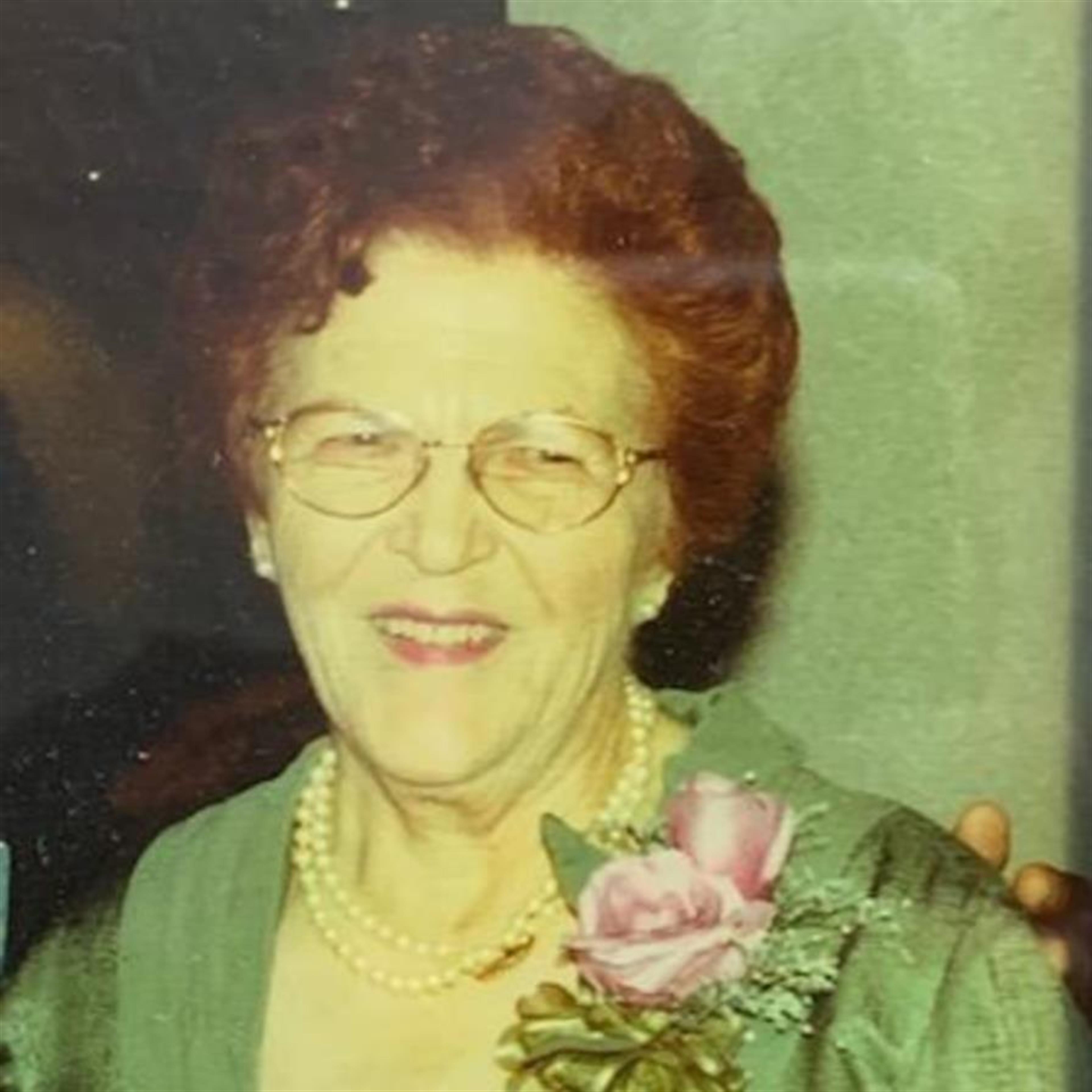 Helen Lois Mickle Martin
