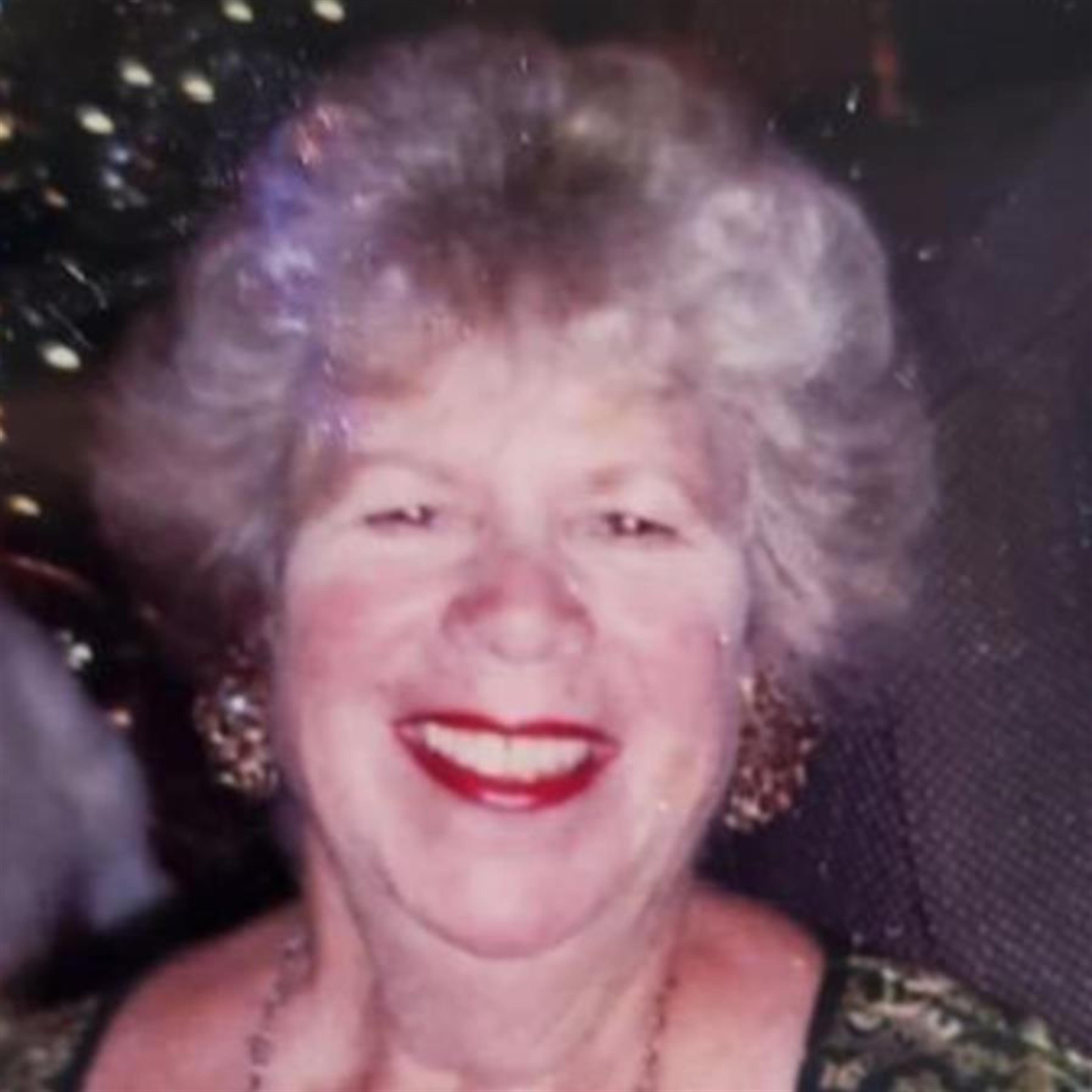 GERALDINE (GERI) PERLMAN
