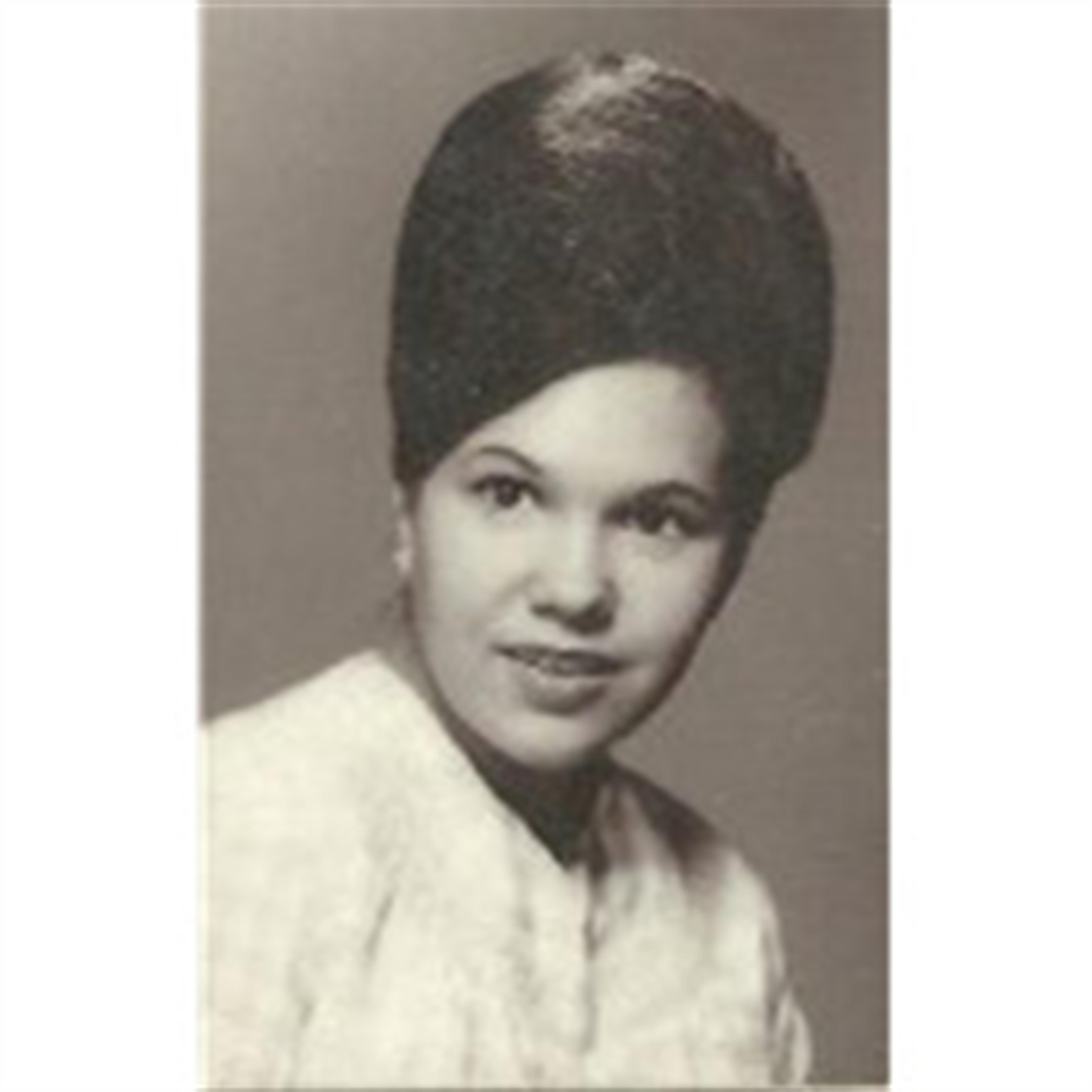 Johanna (Post) Rossignol's obituary picture