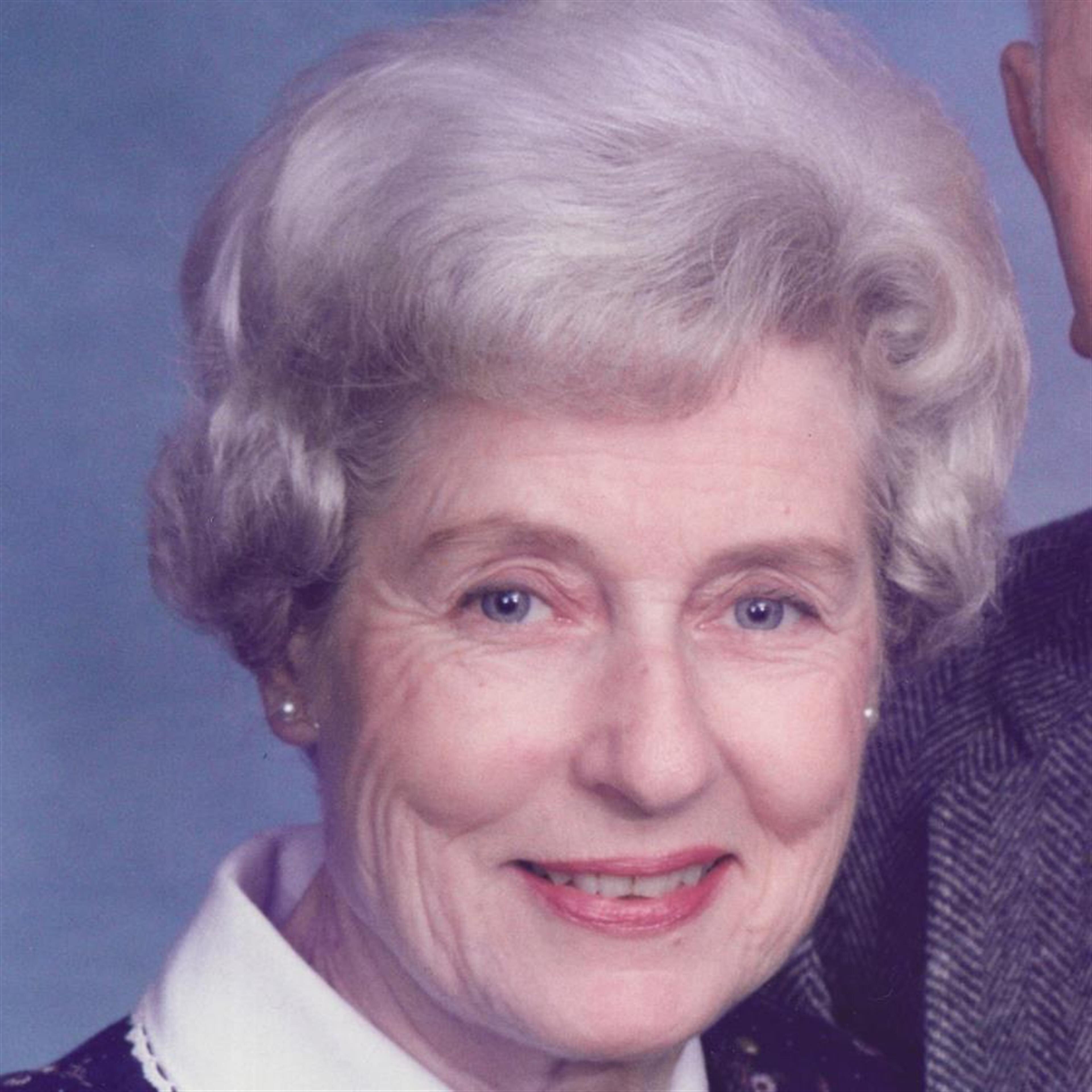 Carolyn C Branton