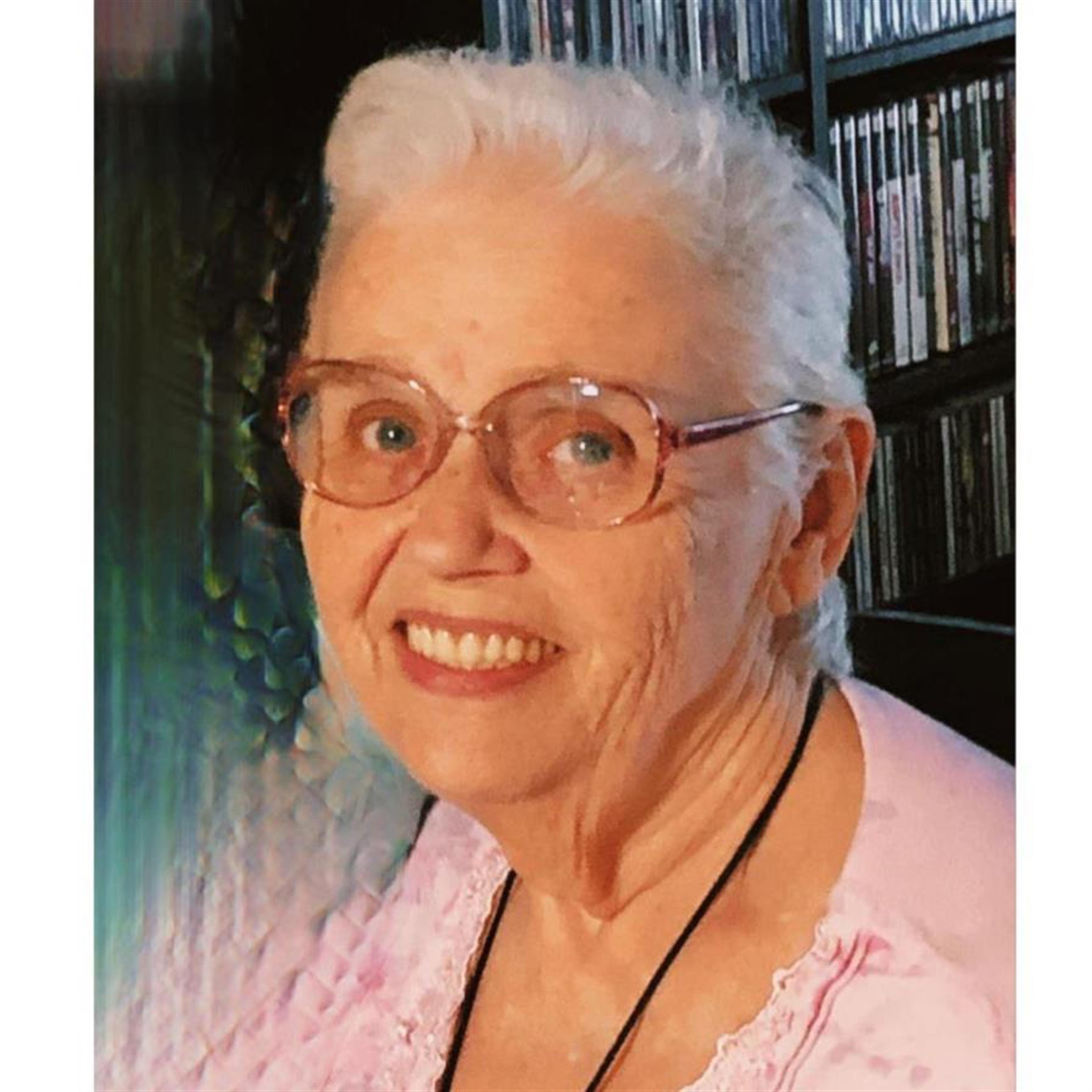 Linda Lou Robb