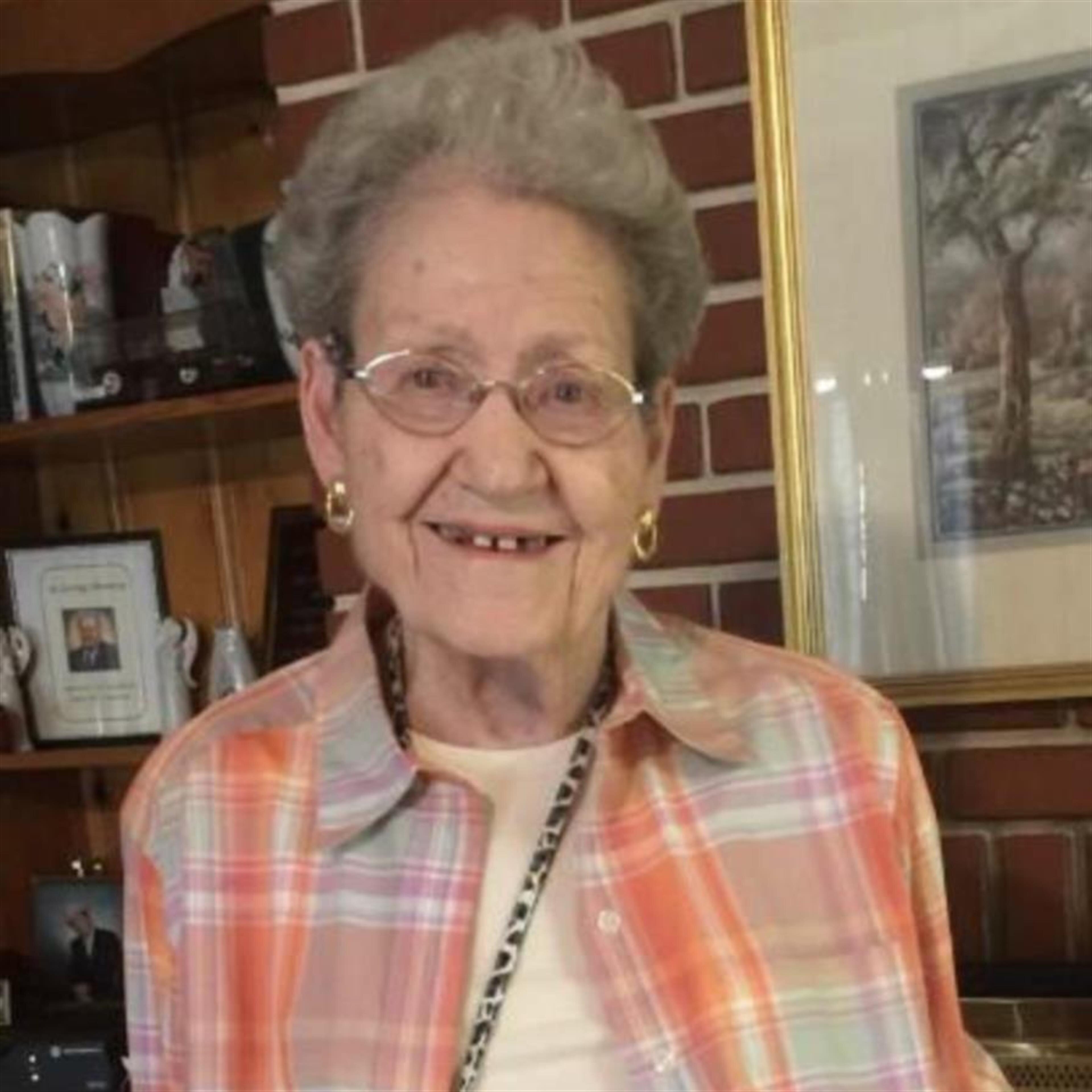 Dorothy Lee Seals